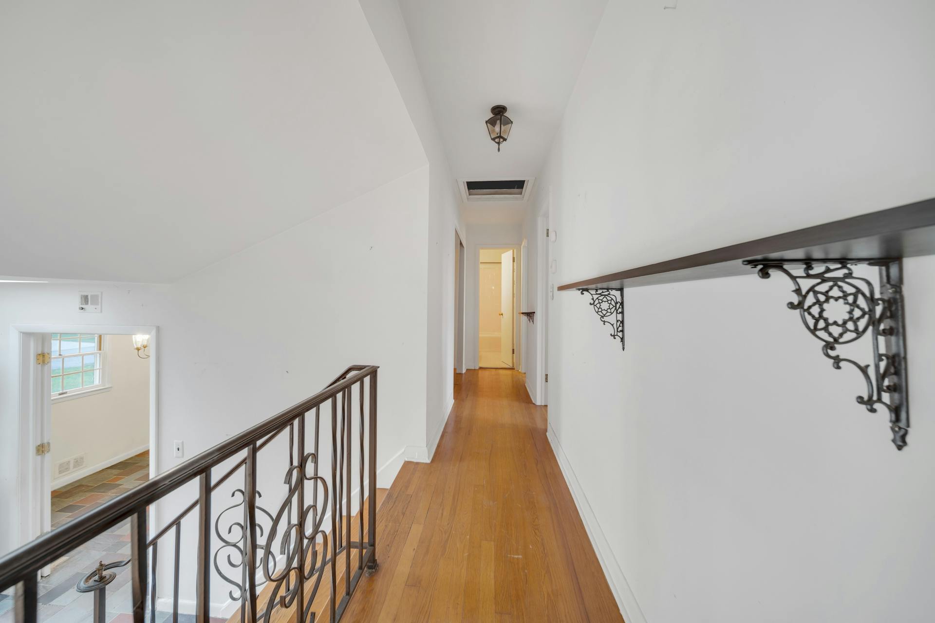 625 Blakeney Place