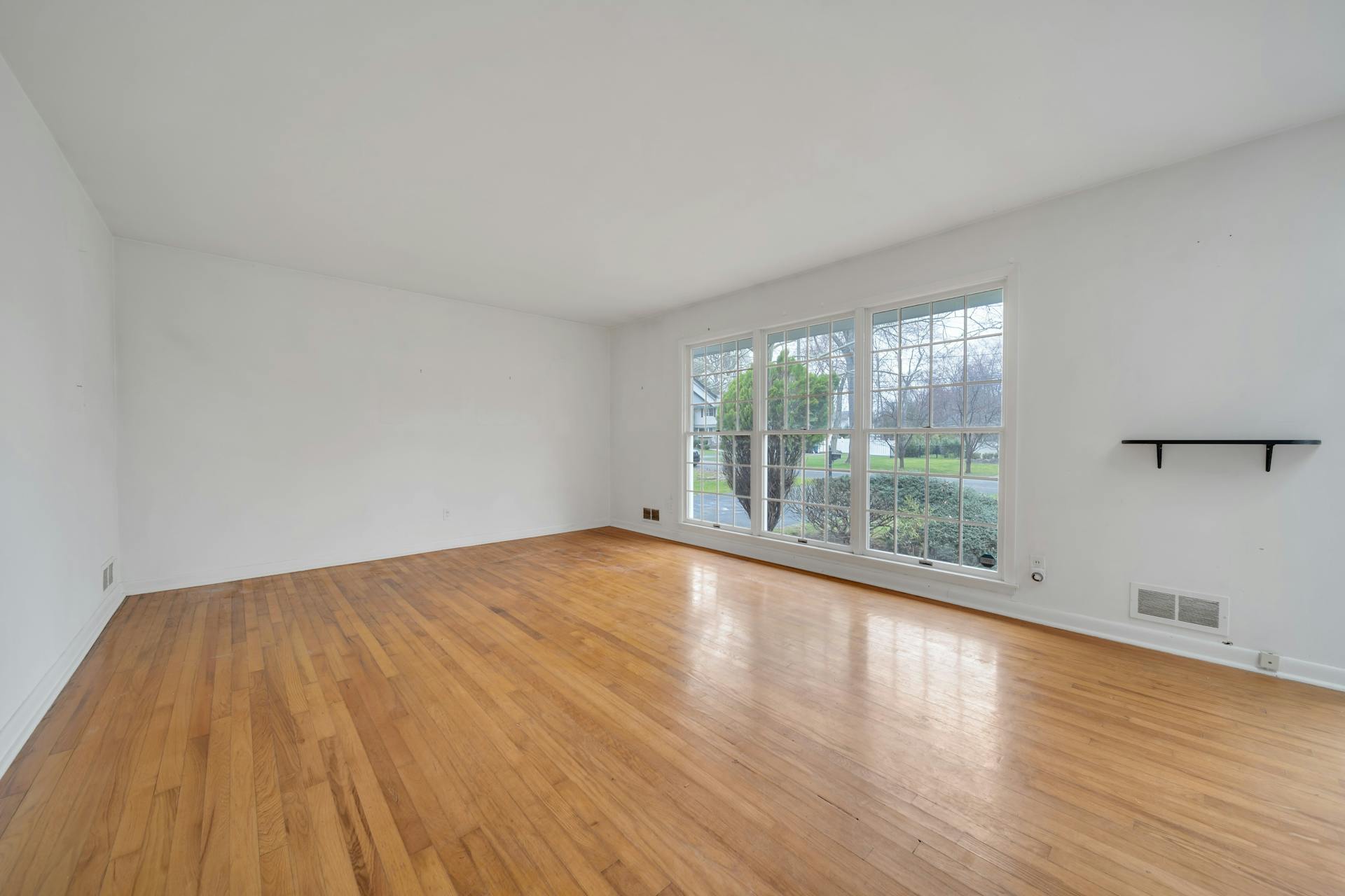 625 Blakeney Place