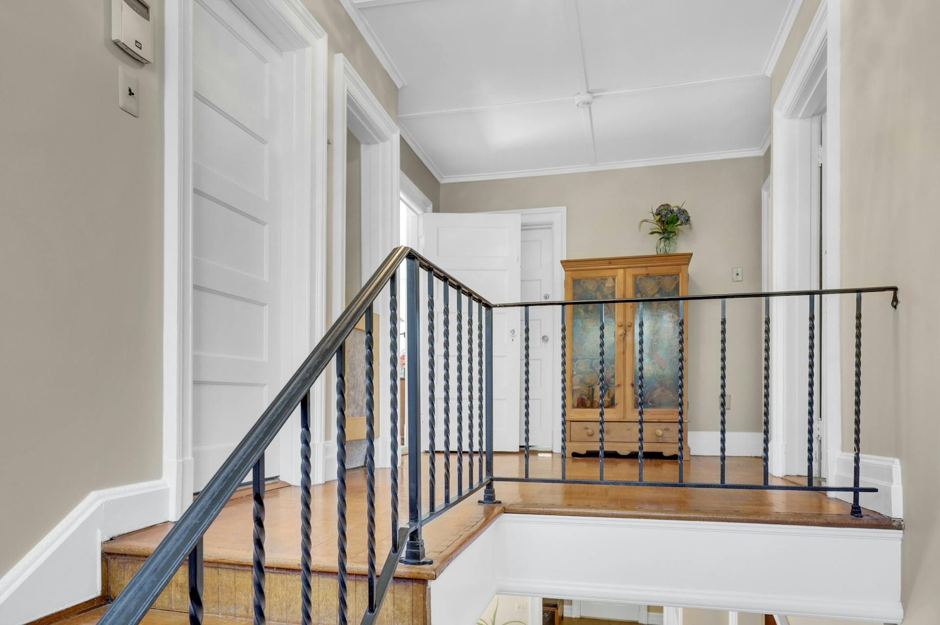 1075 High Mountain Road
