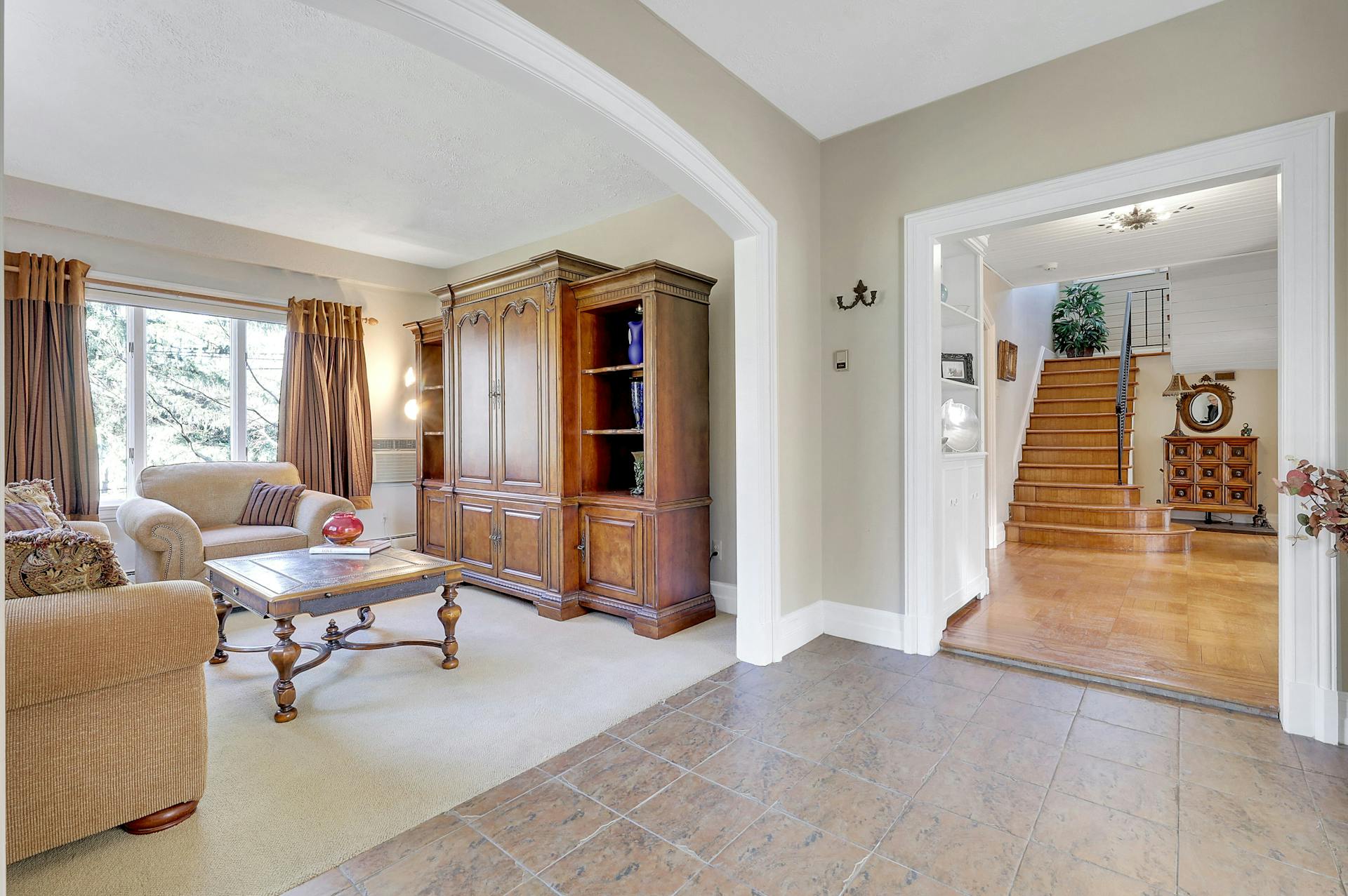 1075 High Mountain Road