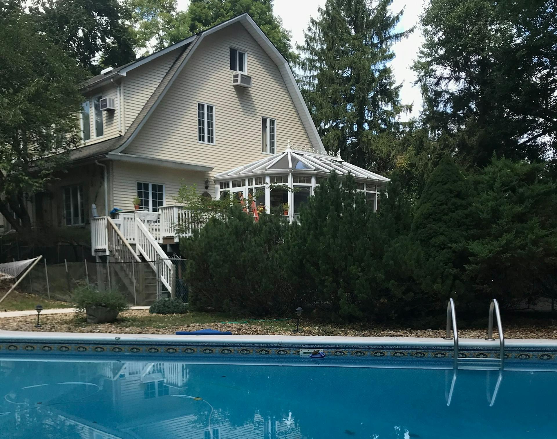 1075 High Mountain Road