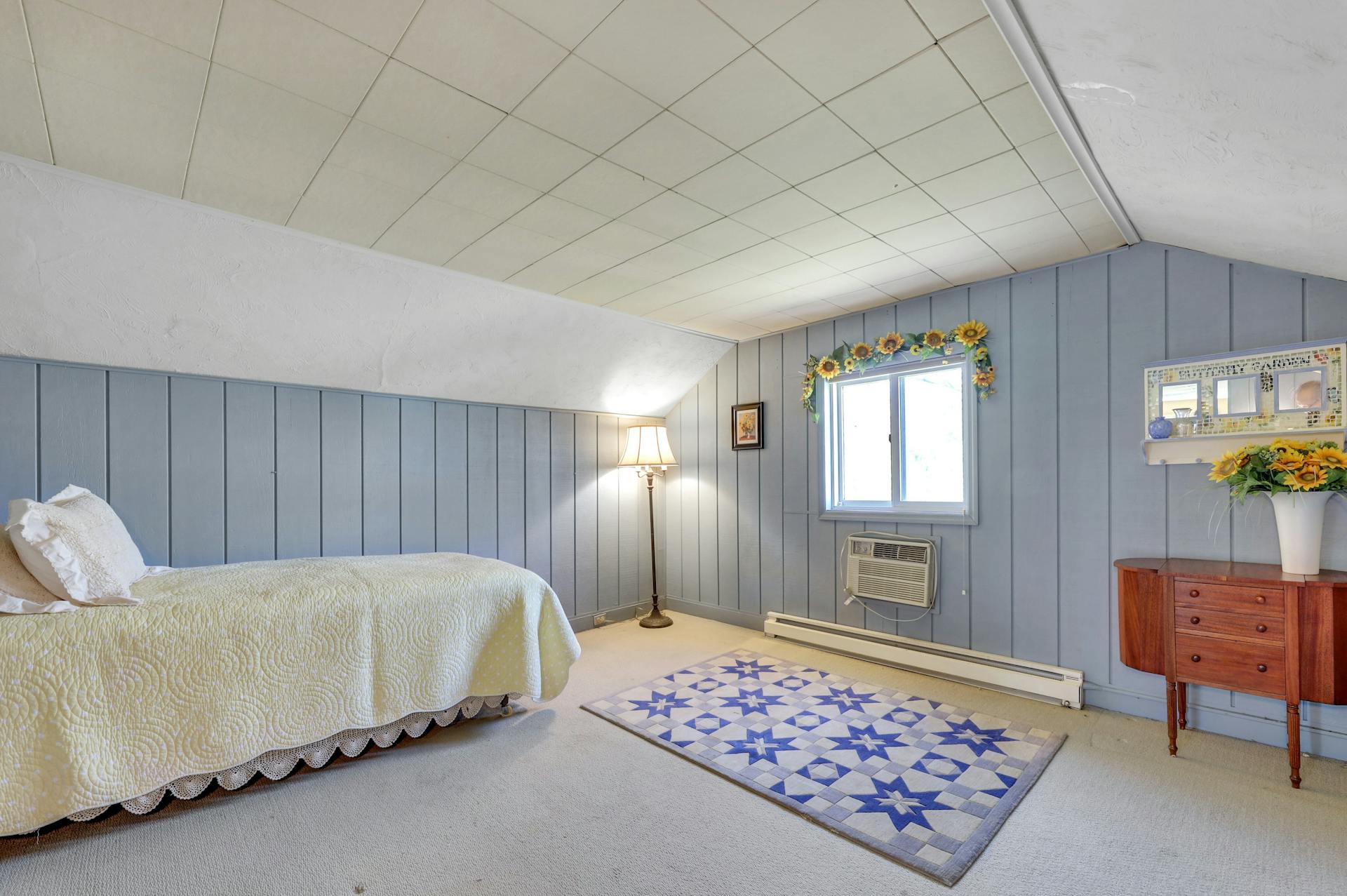 1075 High Mountain Road
