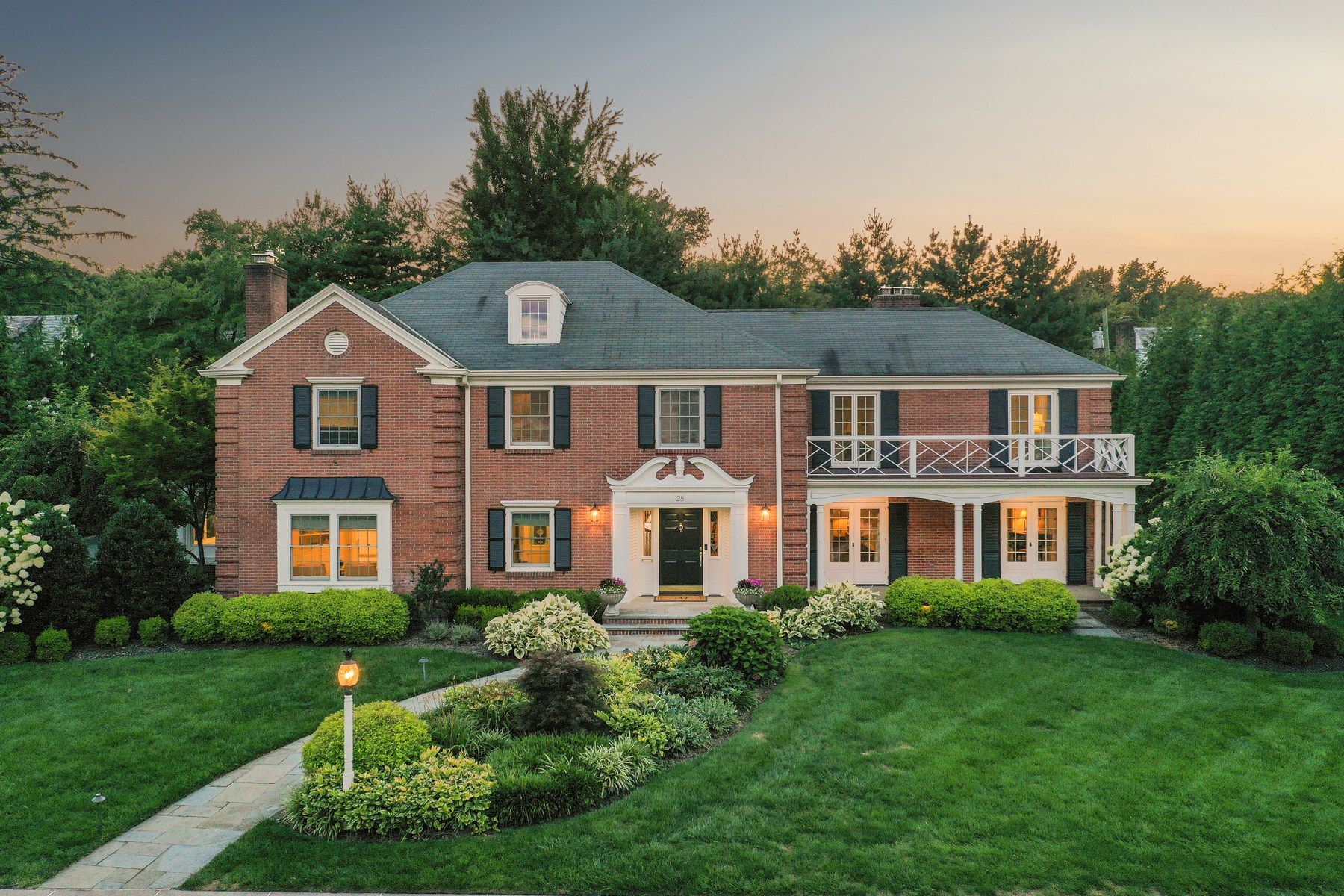 28 Greenview Way 