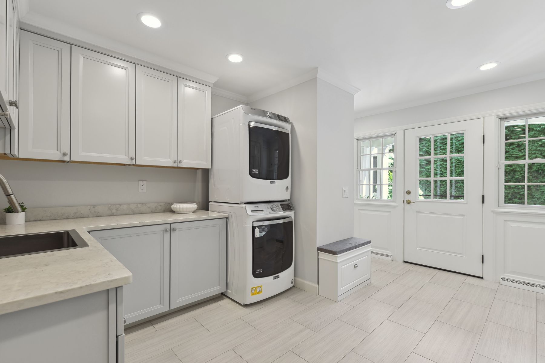 28 Greenview Way 