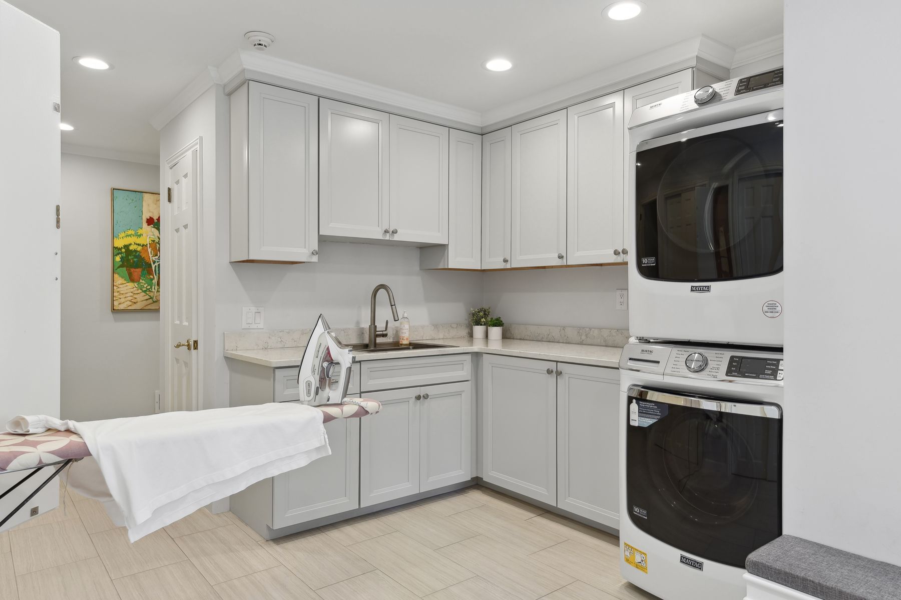 28 Greenview Way 