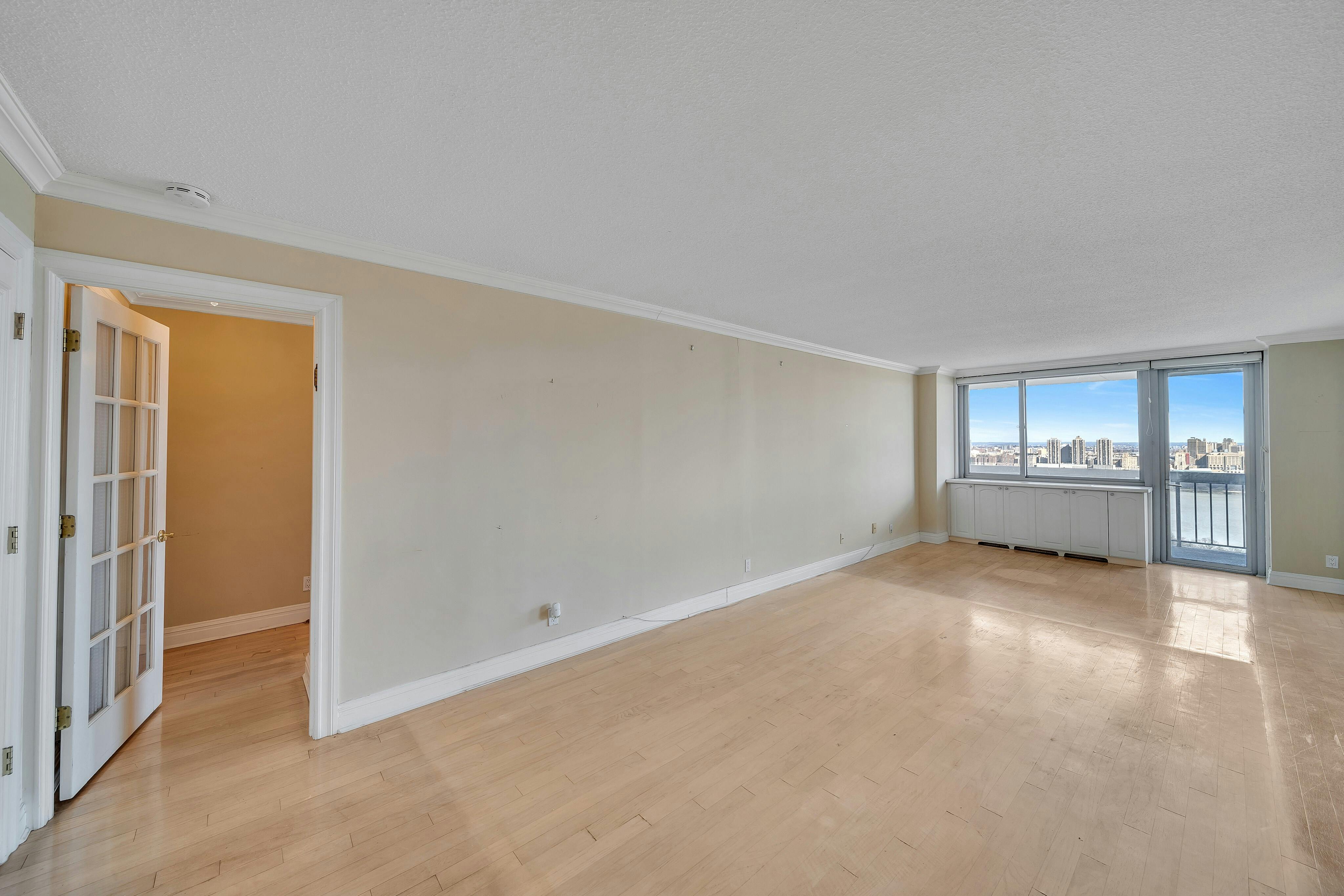 1600 Parker Avenue Unit# 18D