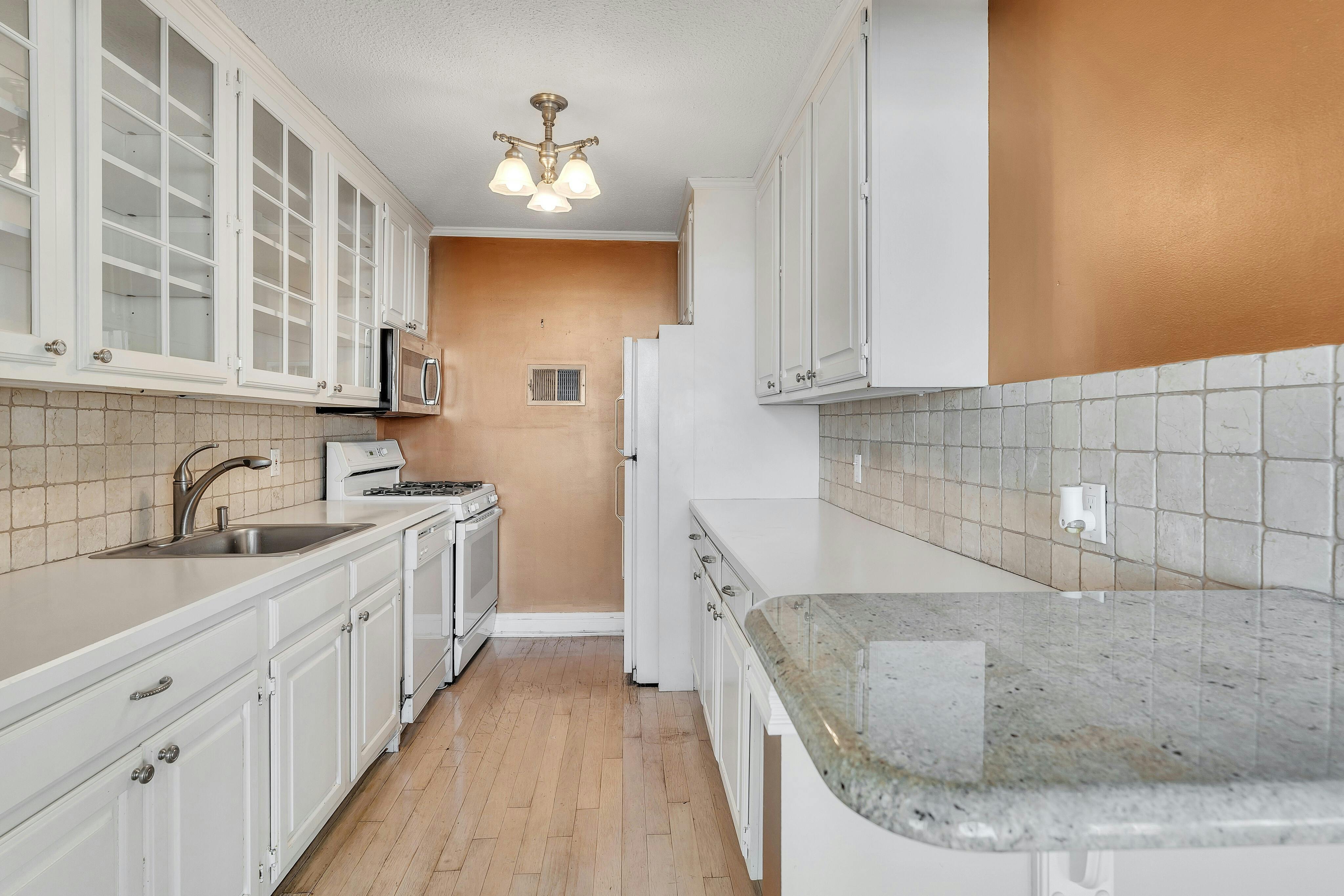 1600 Parker Avenue Unit# 18D