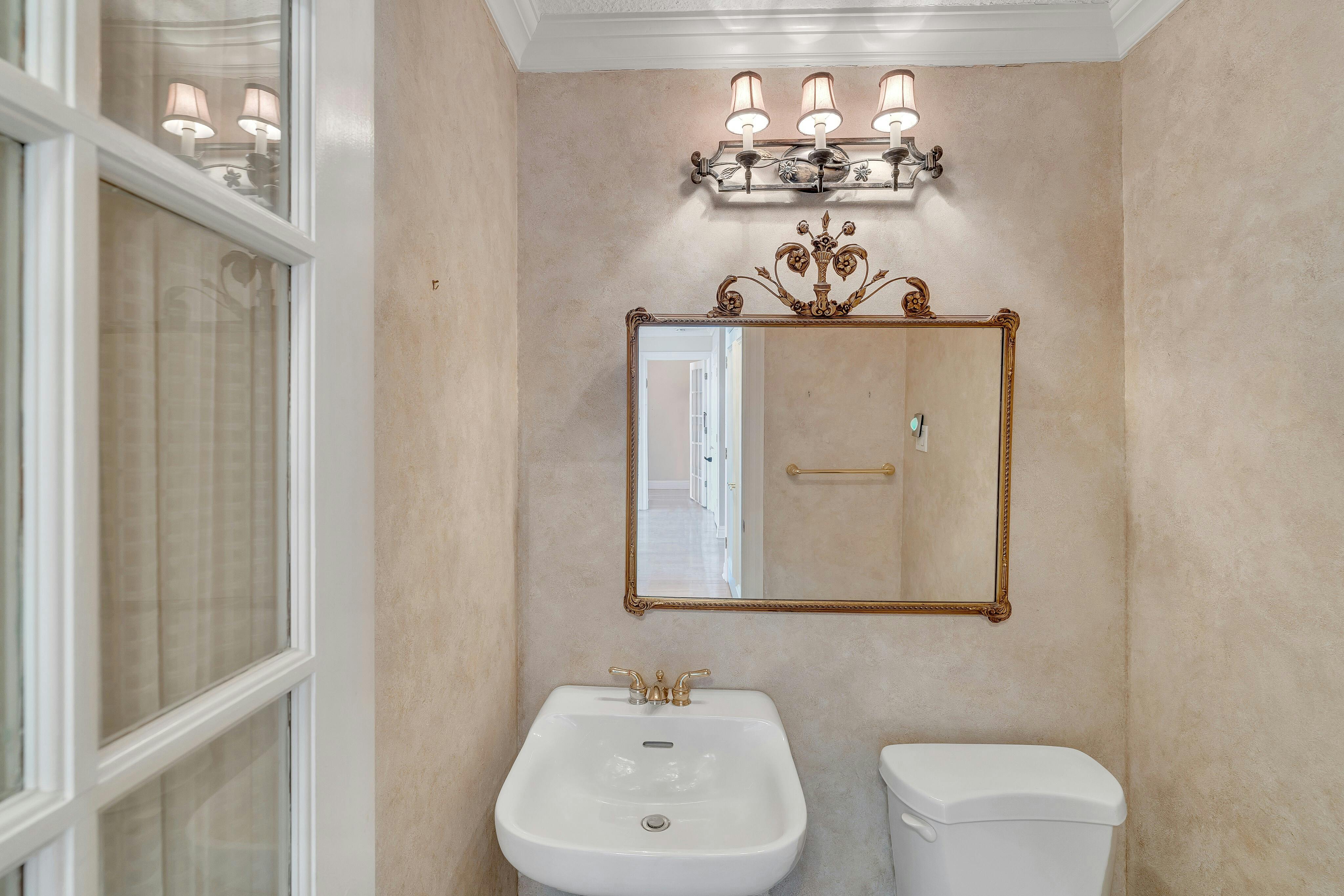 1600 Parker Avenue Unit# 18D