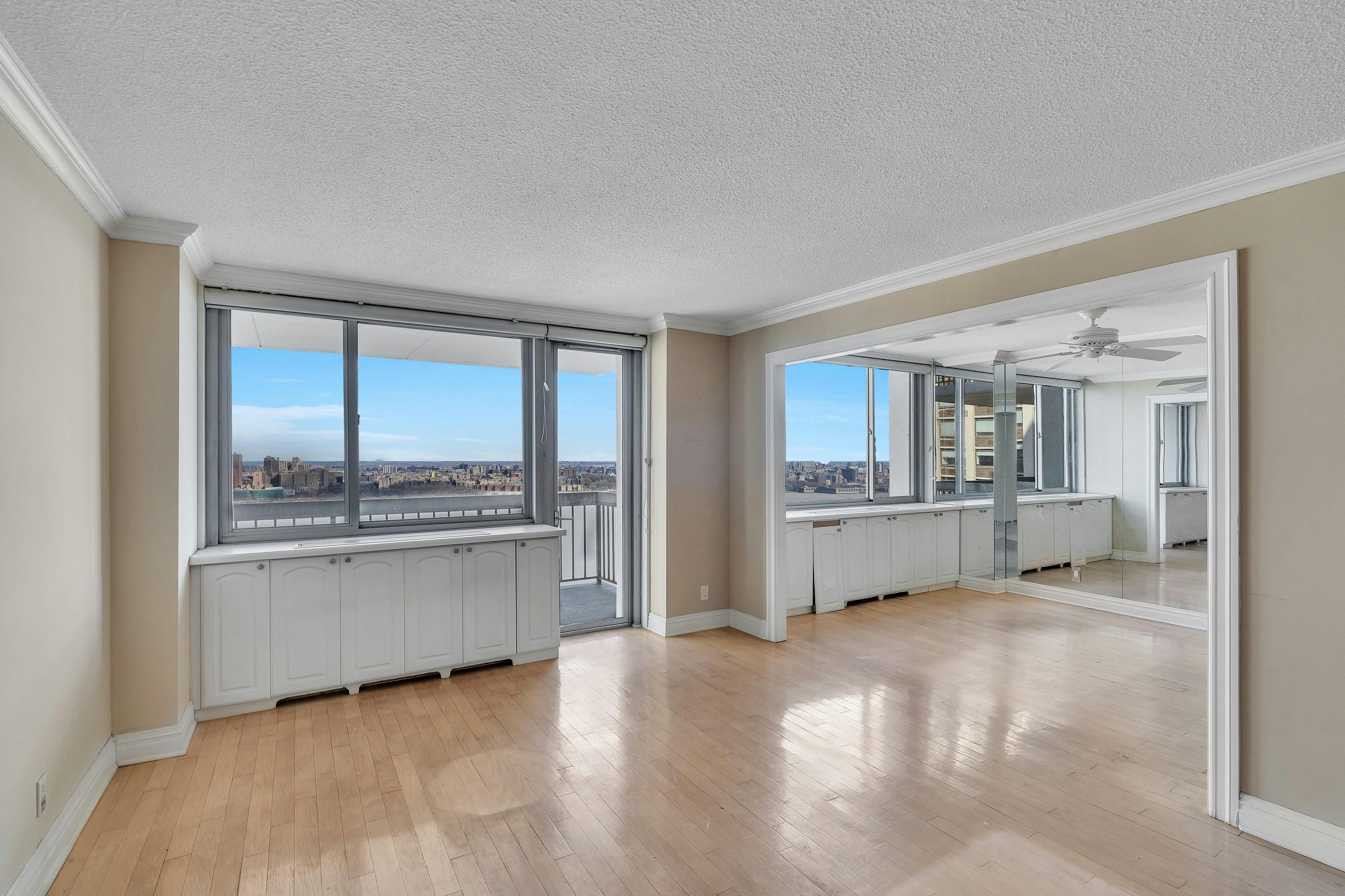 1600 Parker Avenue Unit# 18D