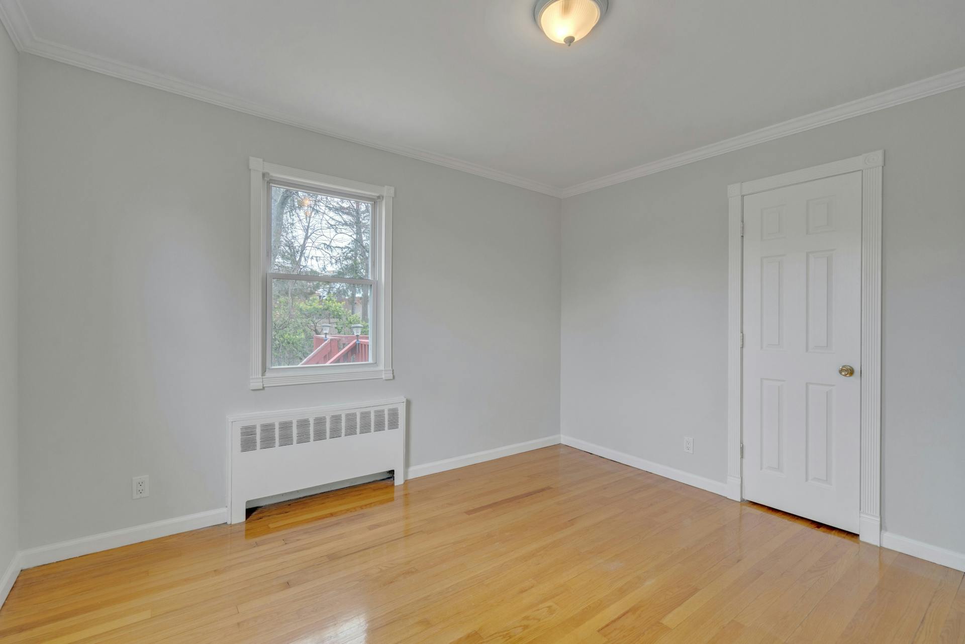 422 Thompson Street