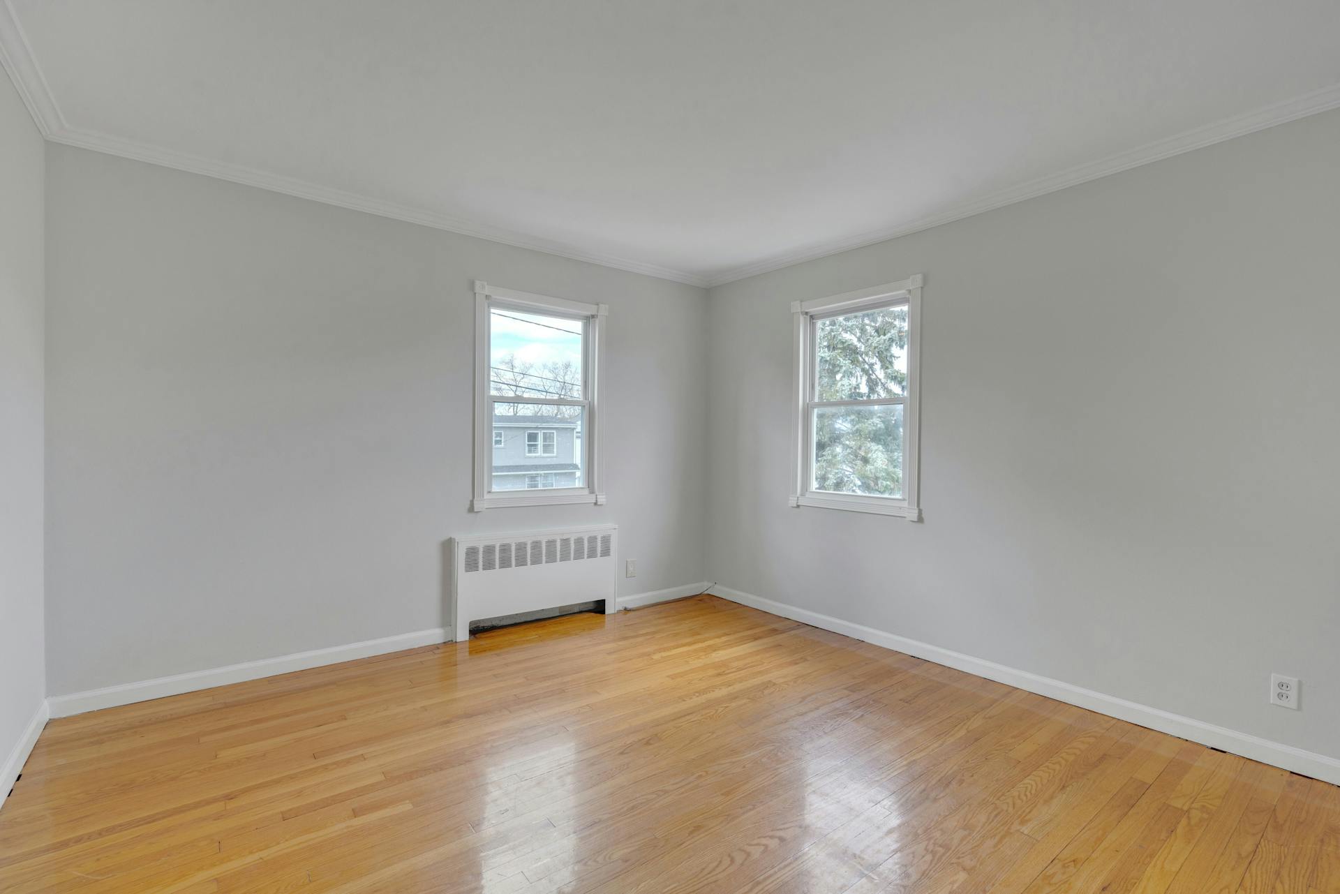 422 Thompson Street