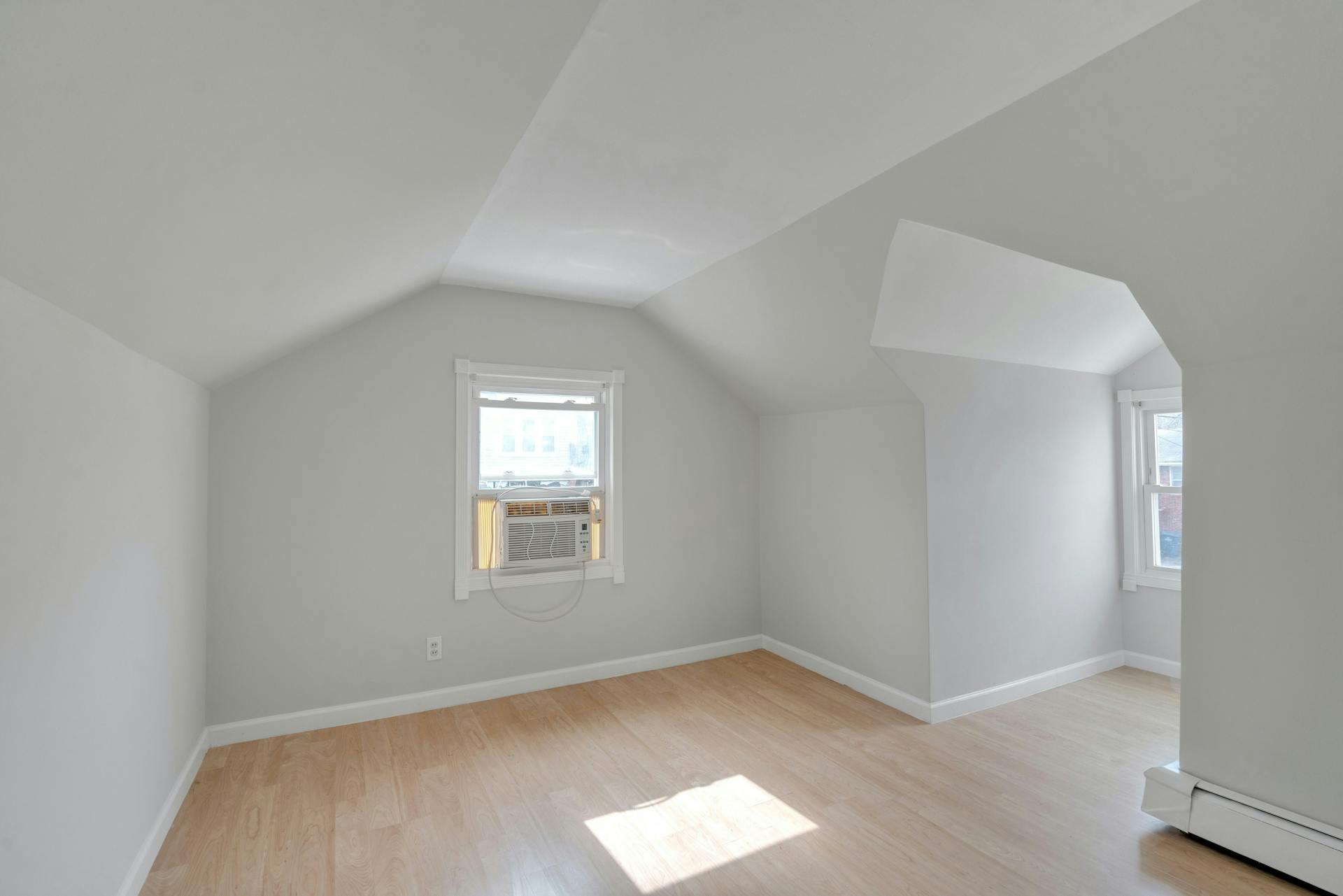 422 Thompson Street