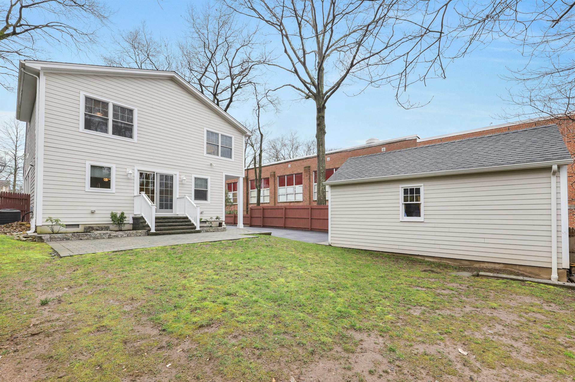 16 Northwood Avenue 