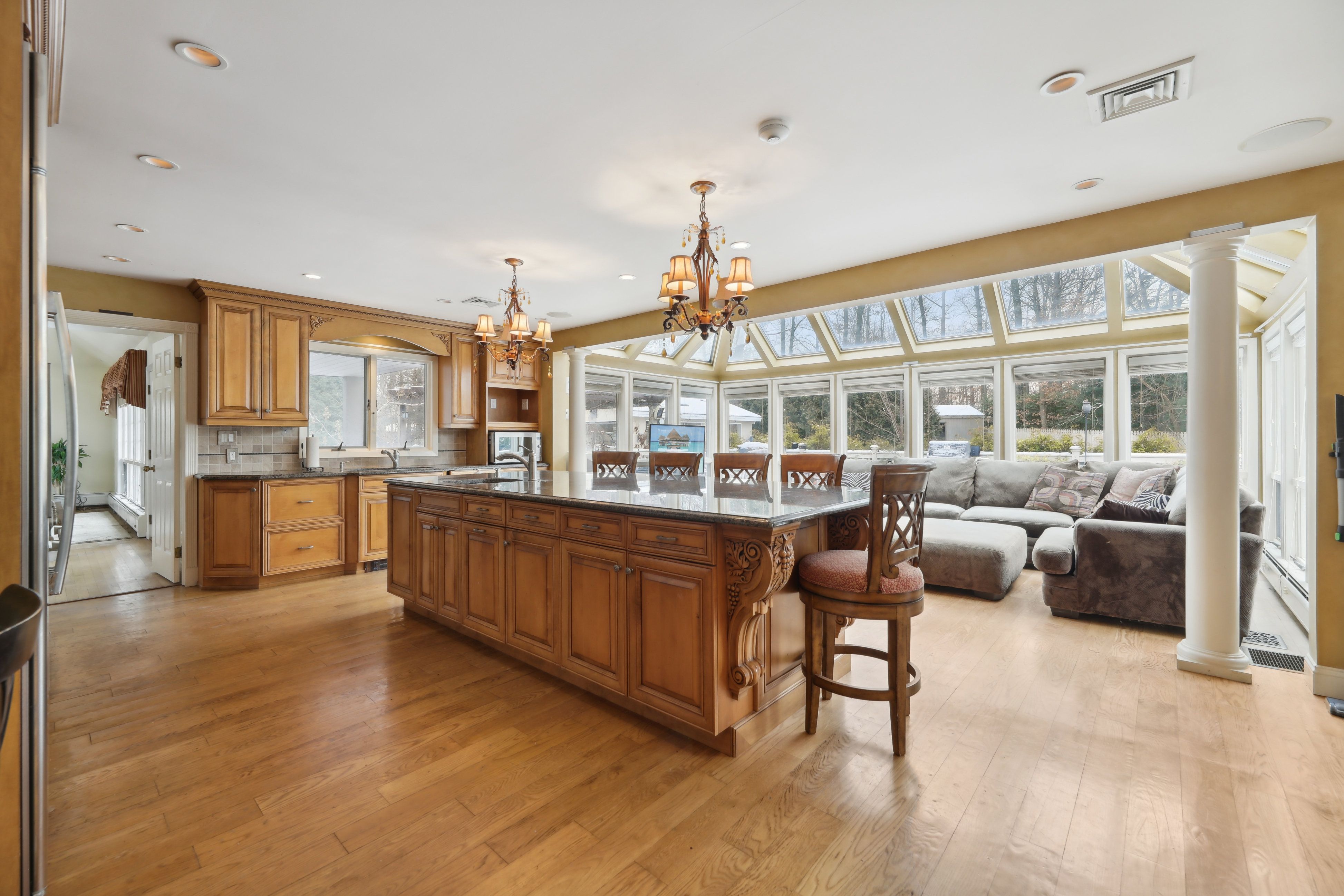 48 Jean Drive 