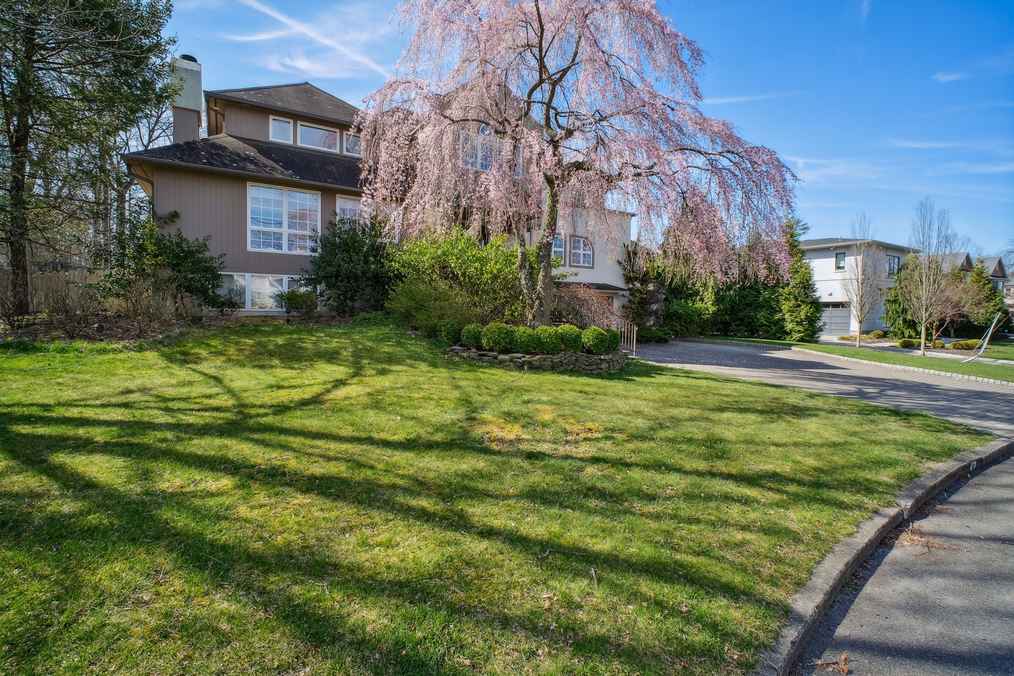 48 Jean Drive 