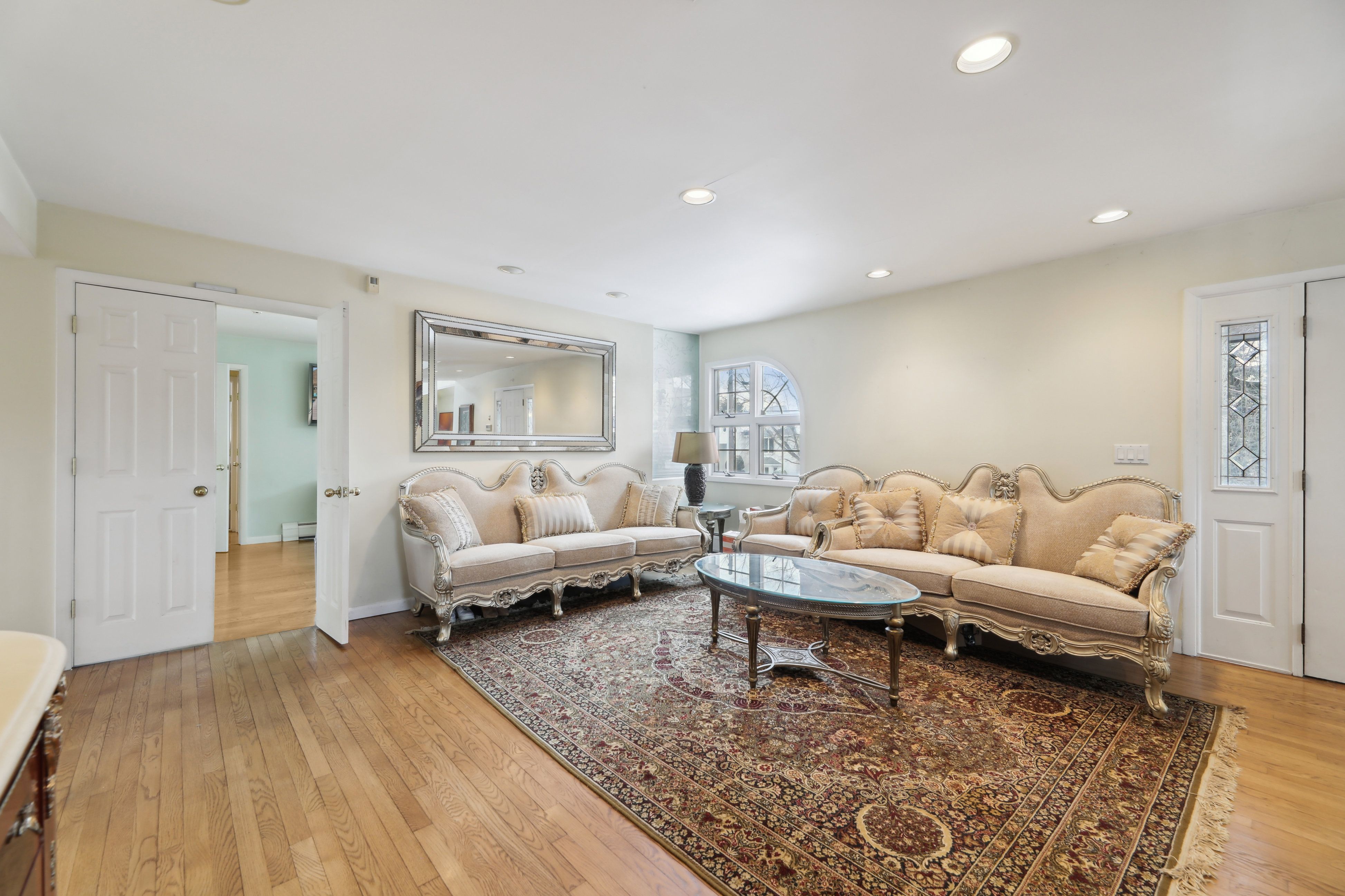 48 Jean Drive 