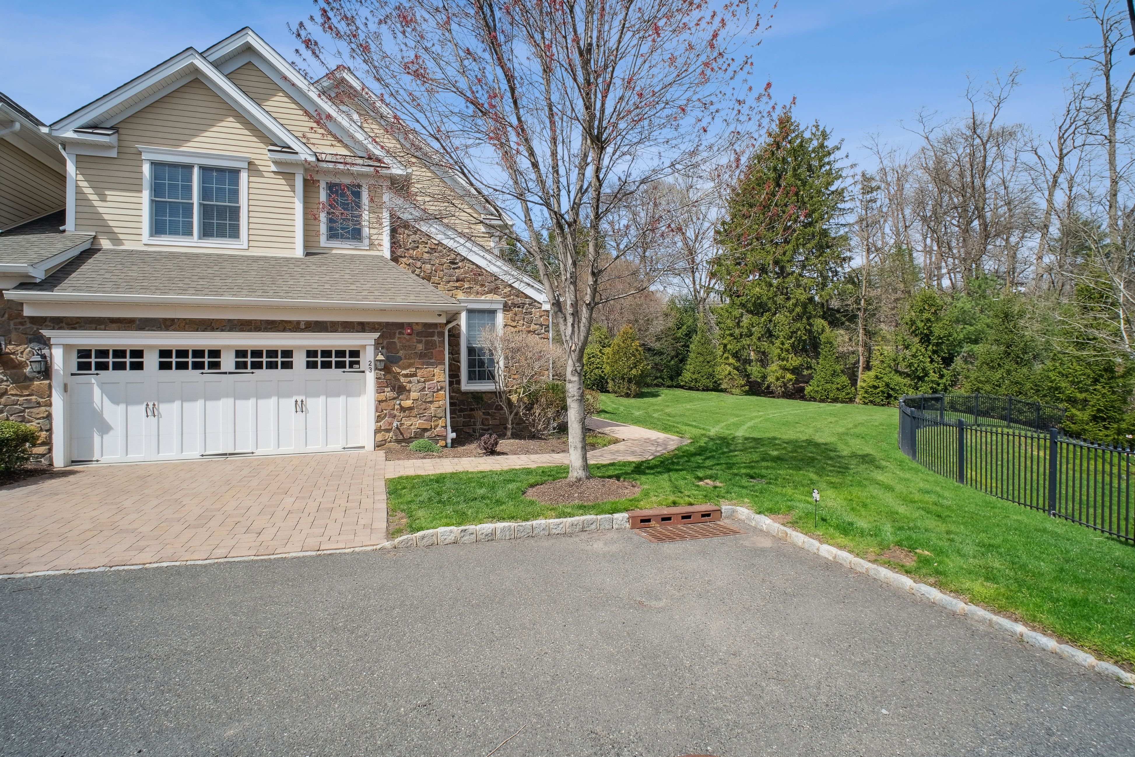 23 Woodstone Circle 