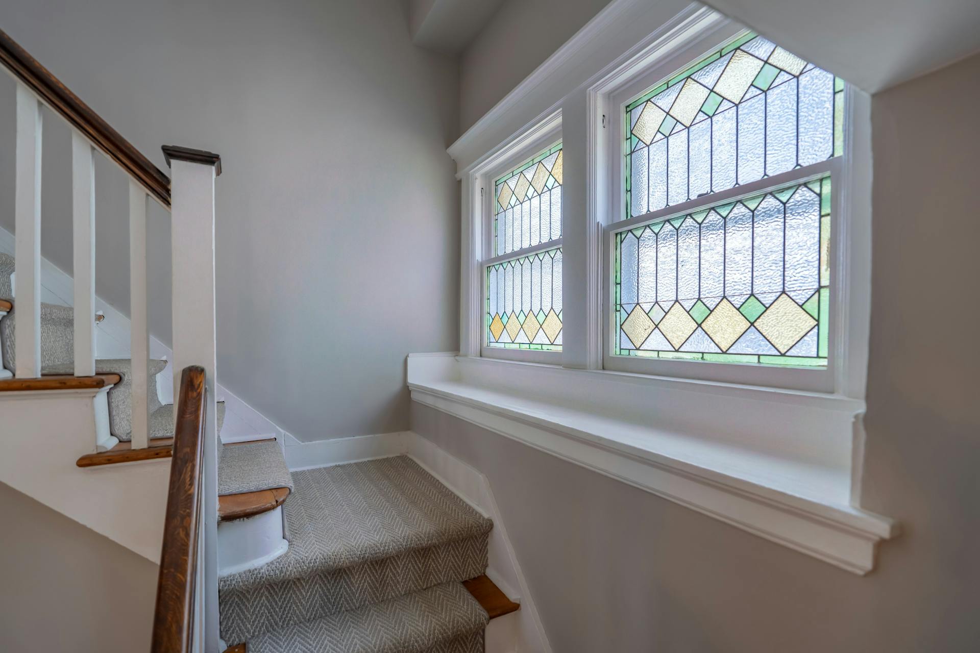 84 Maolis Avenue