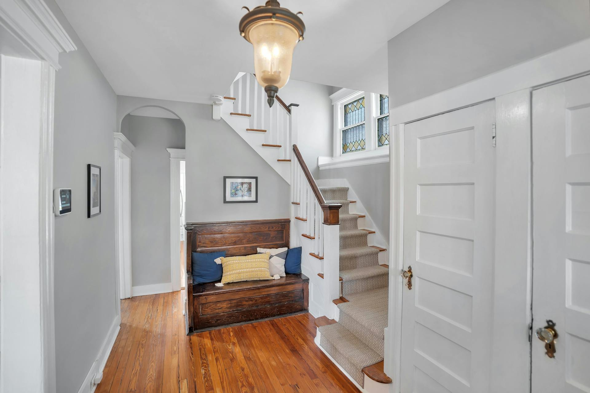 84 Maolis Avenue