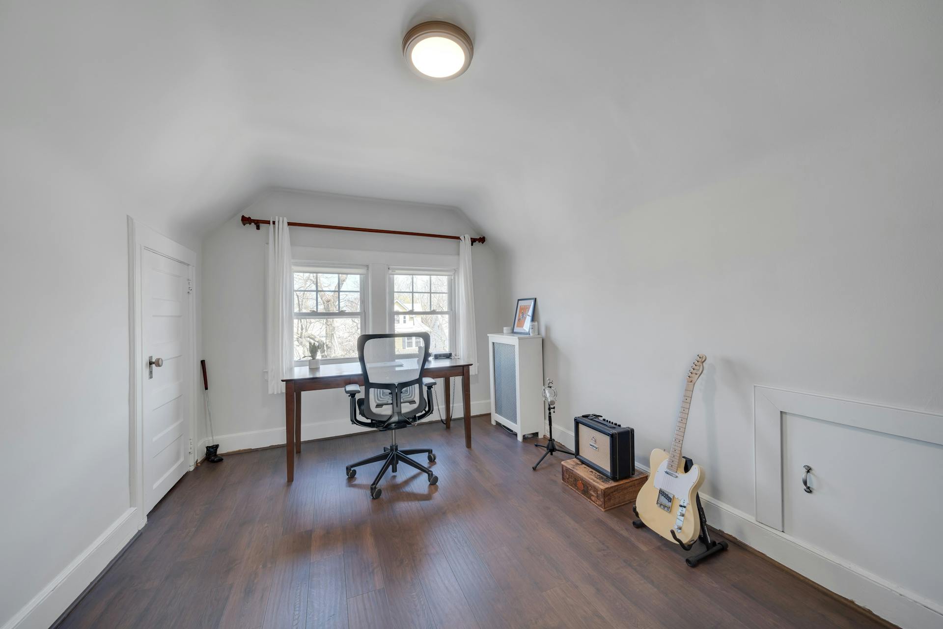 84 Maolis Avenue