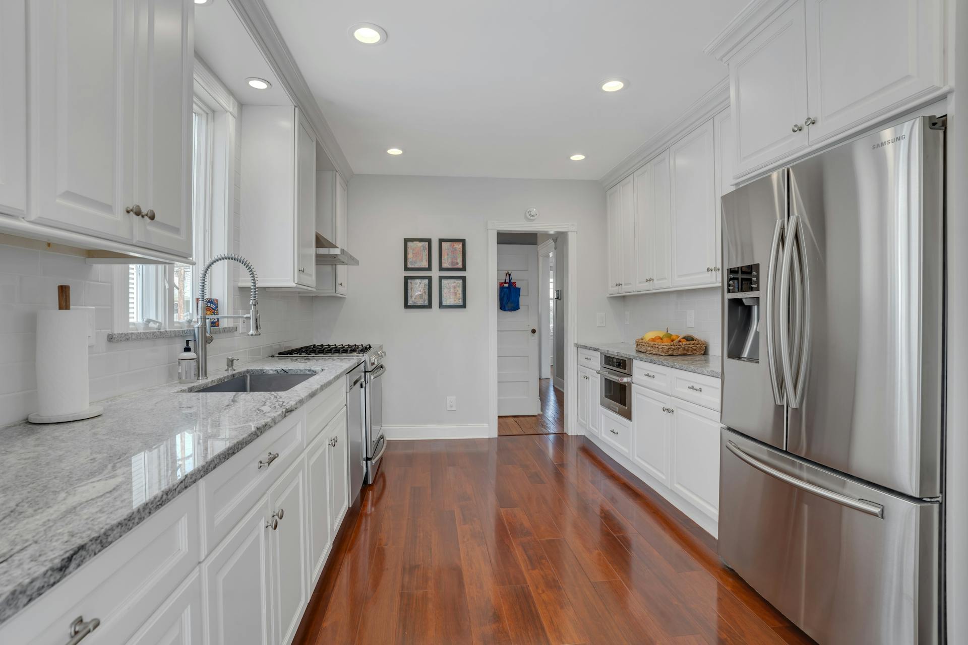 84 Maolis Avenue