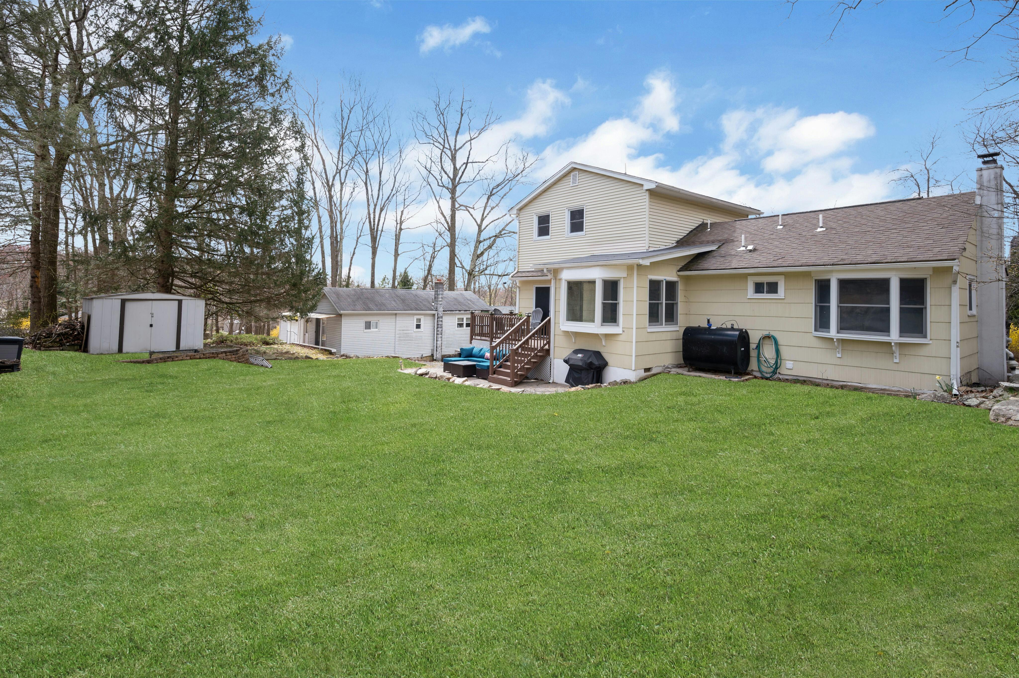 447 Brown Trail 