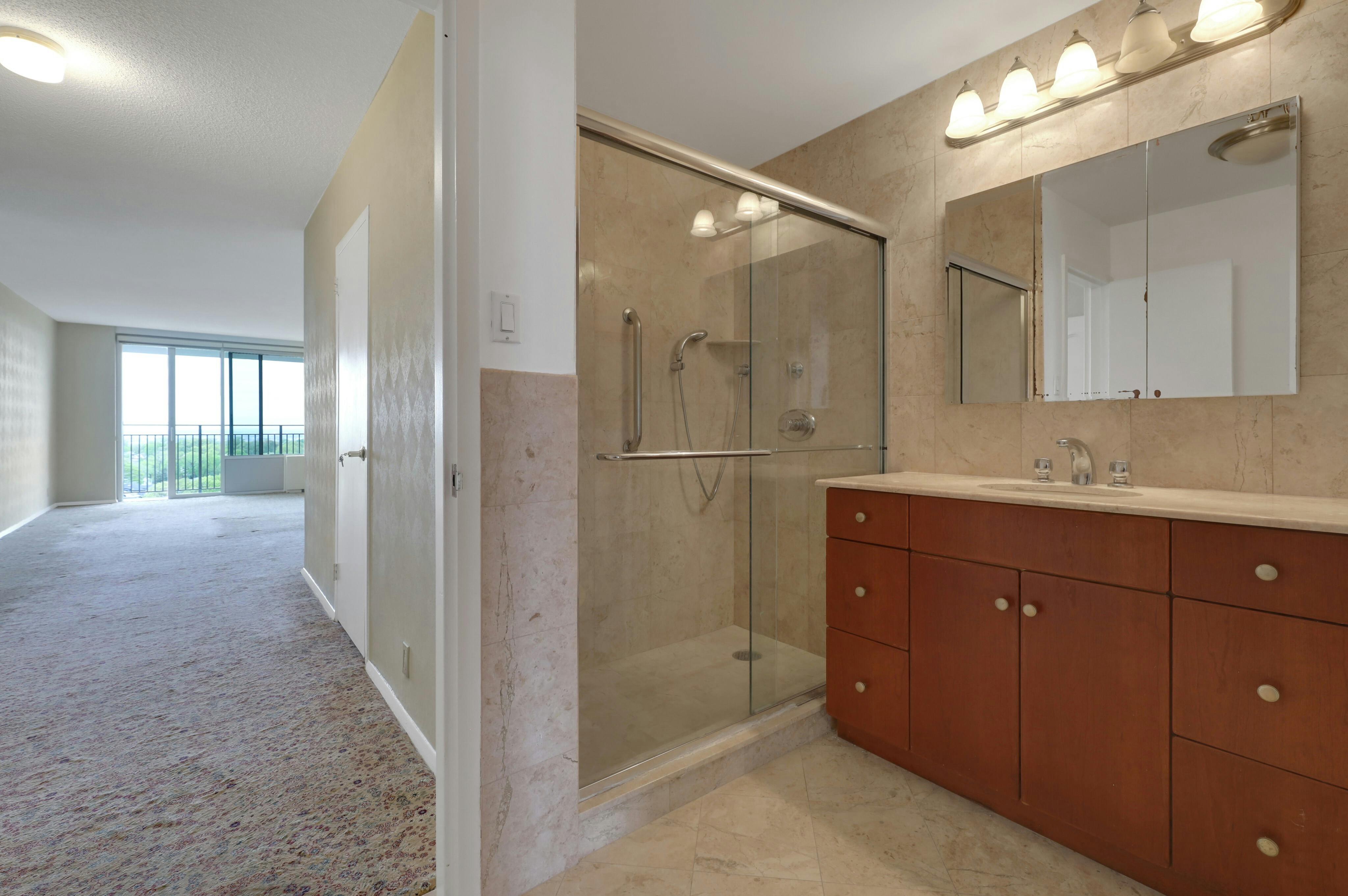 1530 Palisade Avenue Unit# 15R