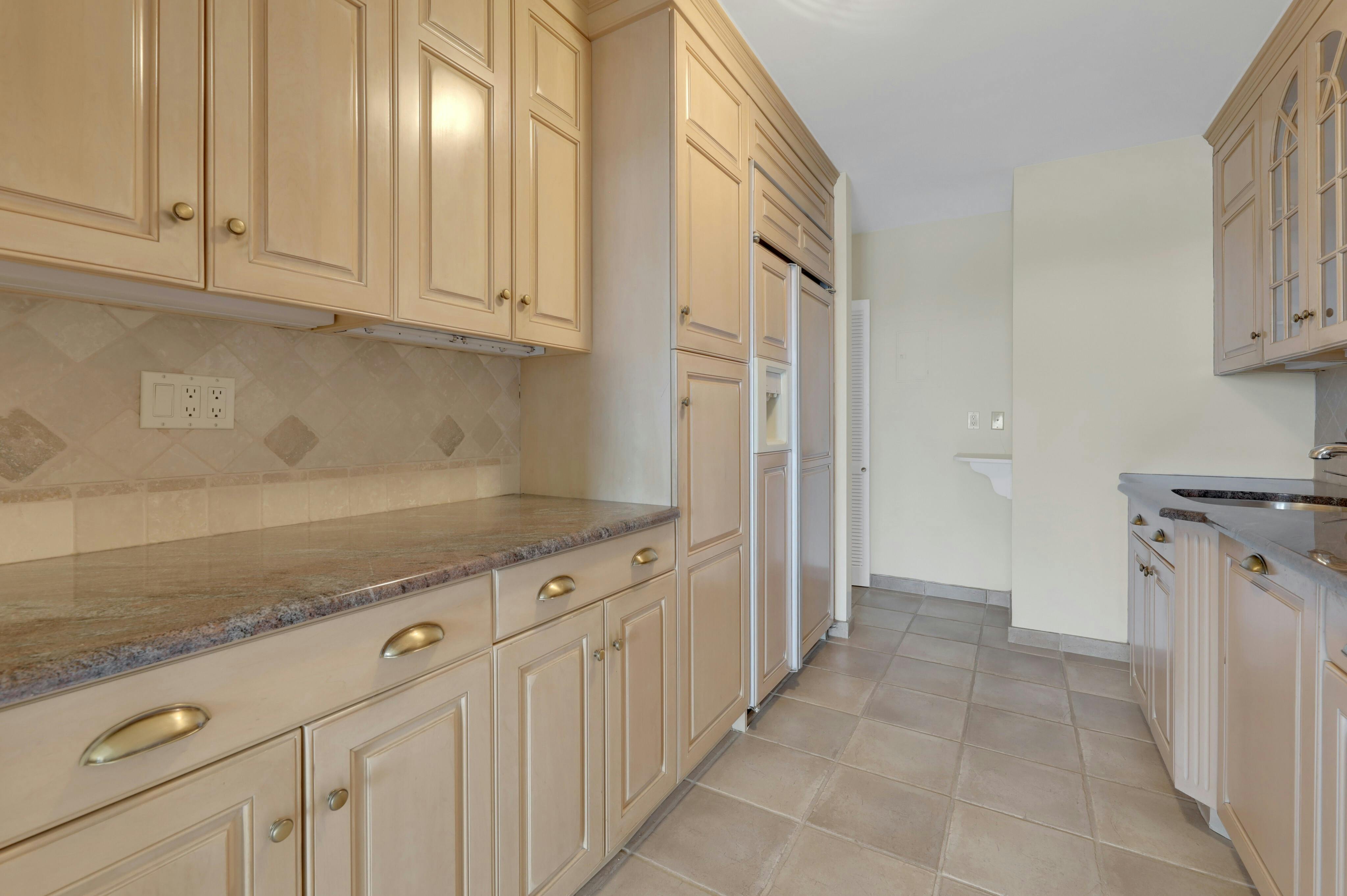 1530 Palisade Avenue Unit# 15R