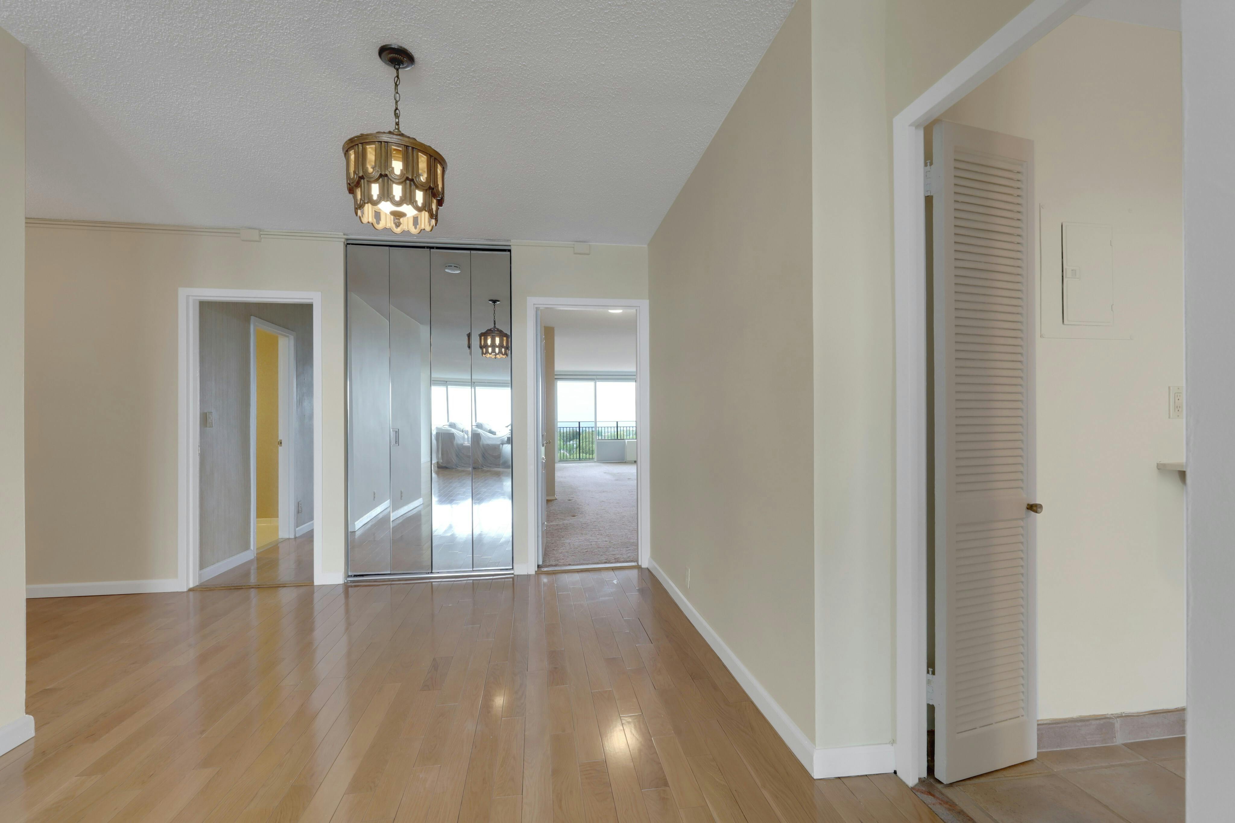 1530 Palisade Avenue Unit# 15R