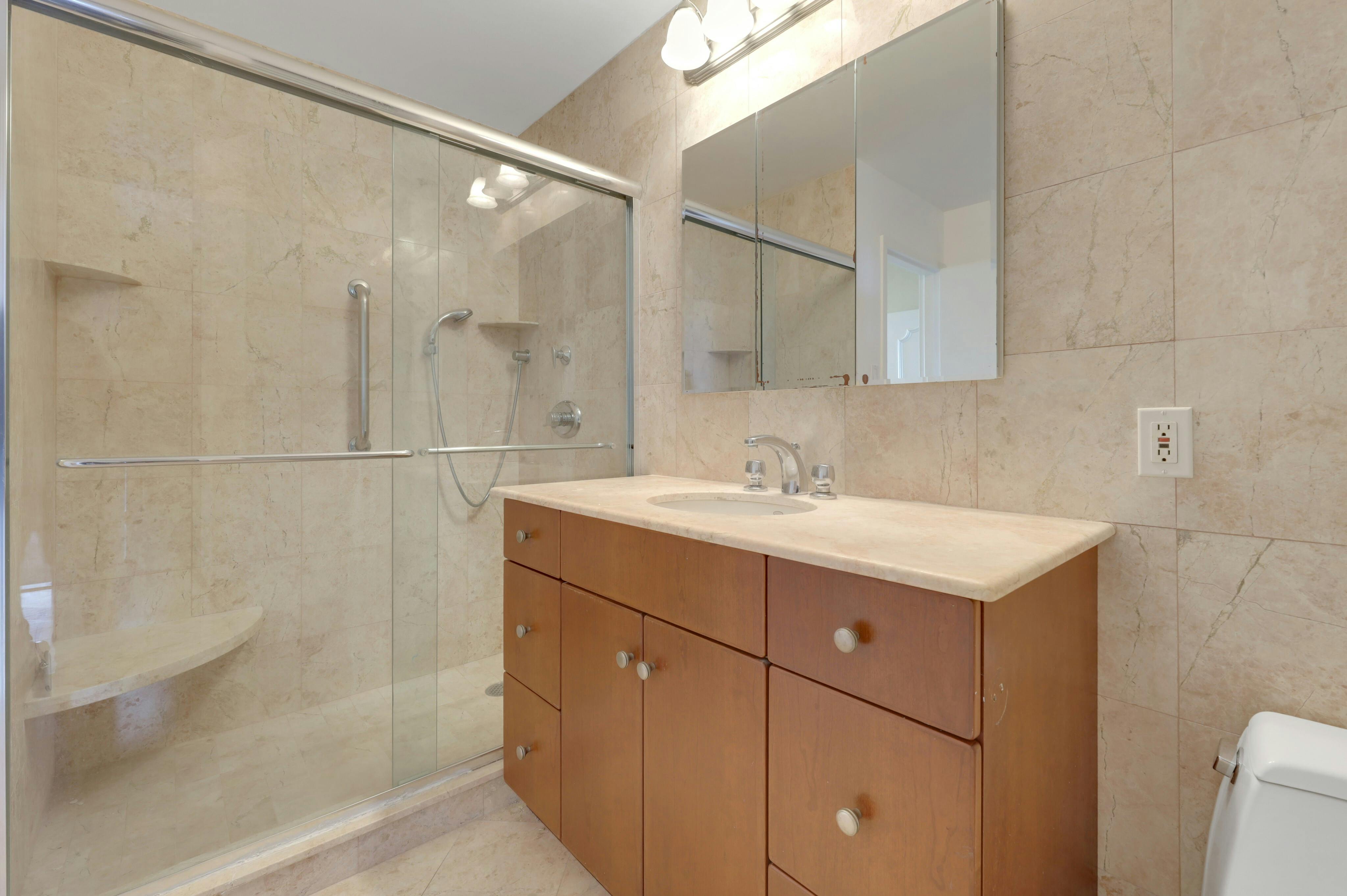 1530 Palisade Avenue Unit# 15R