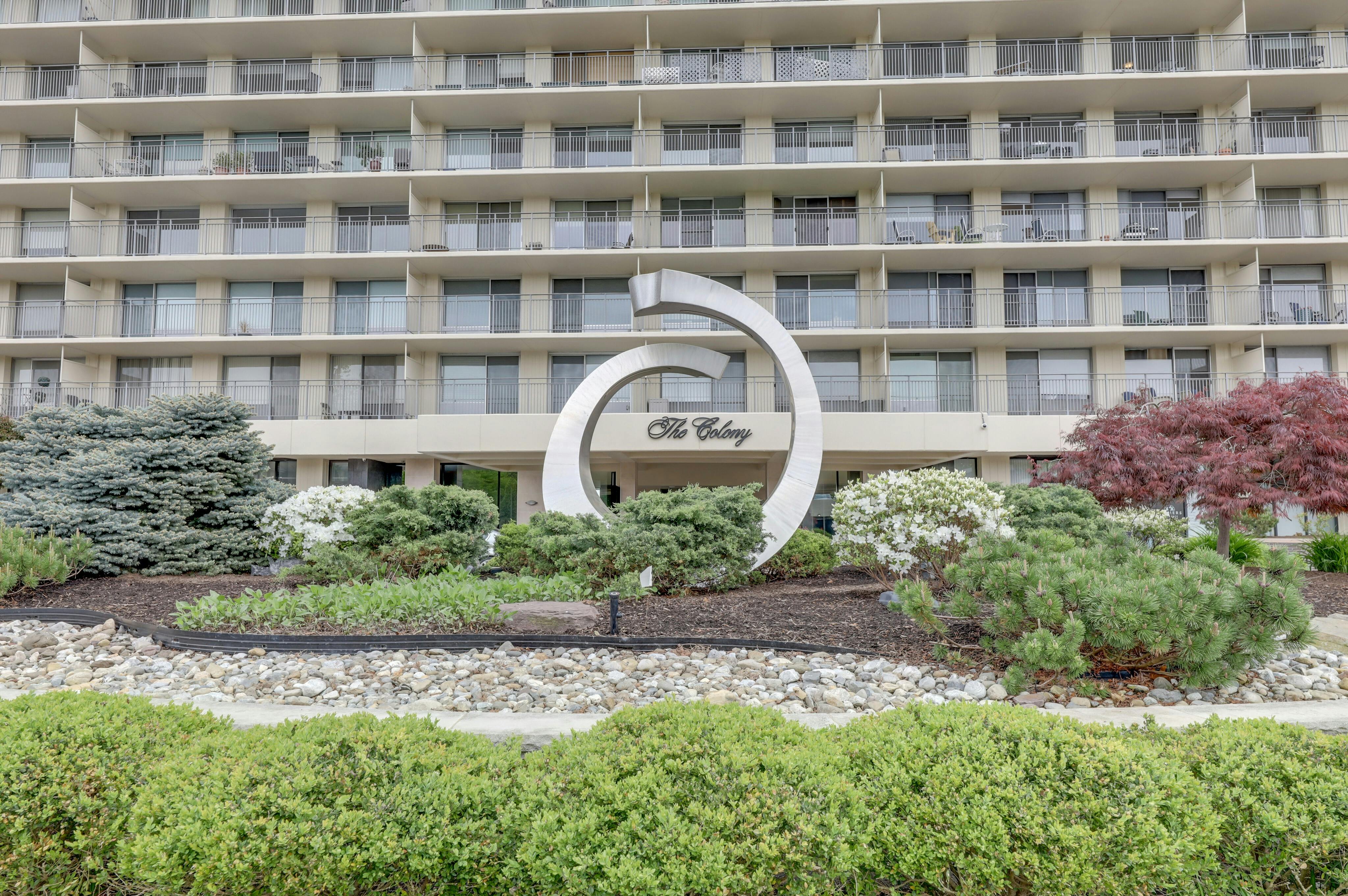 1530 Palisade Avenue Unit# 15R