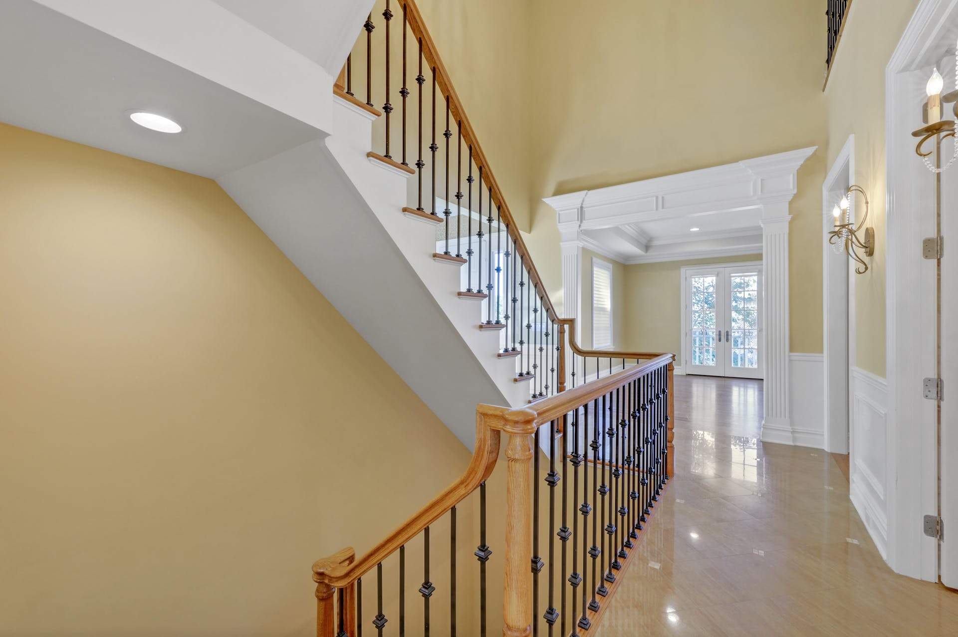 908 Heights Lane