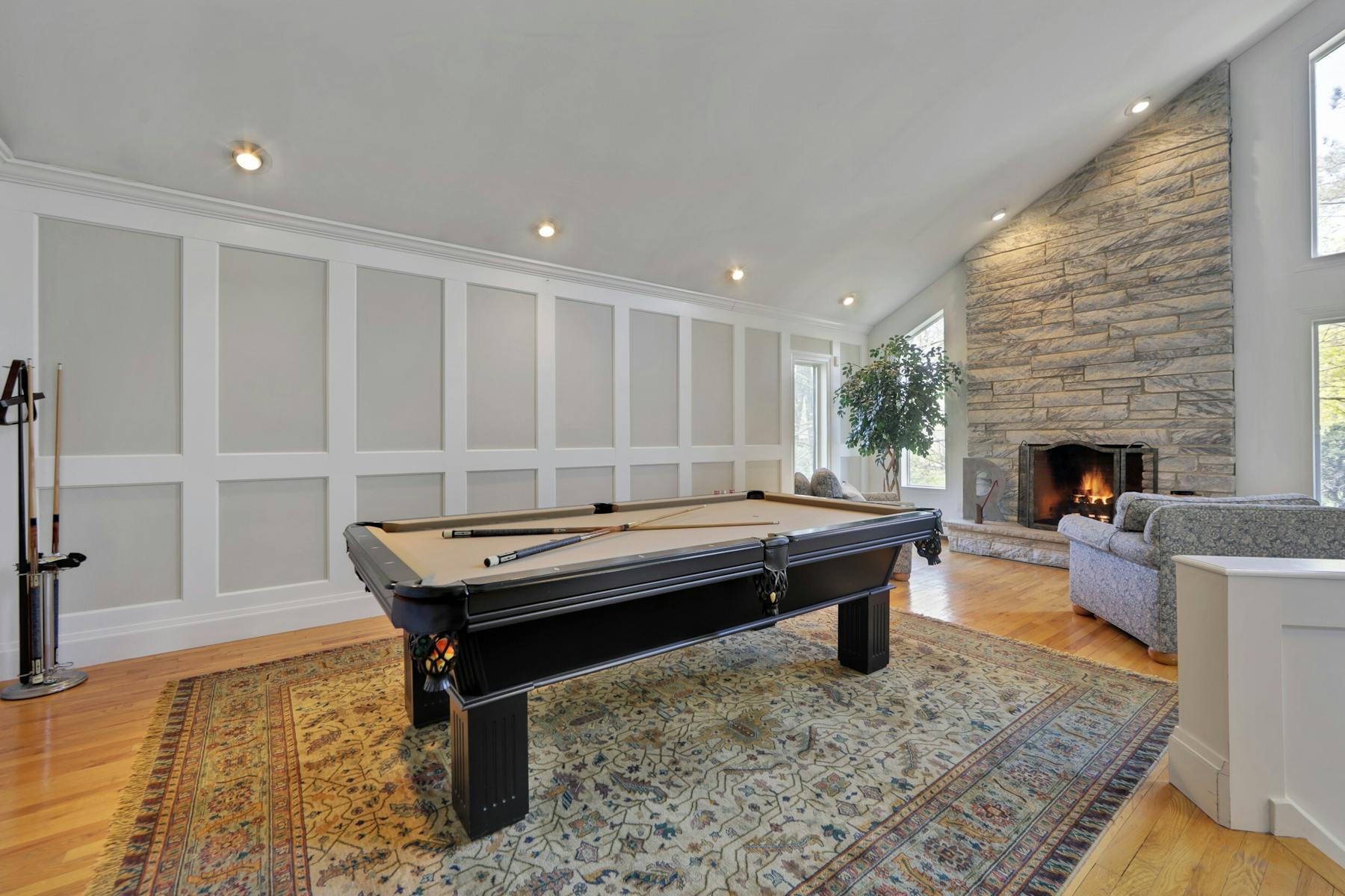 27 Gloria Drive 
