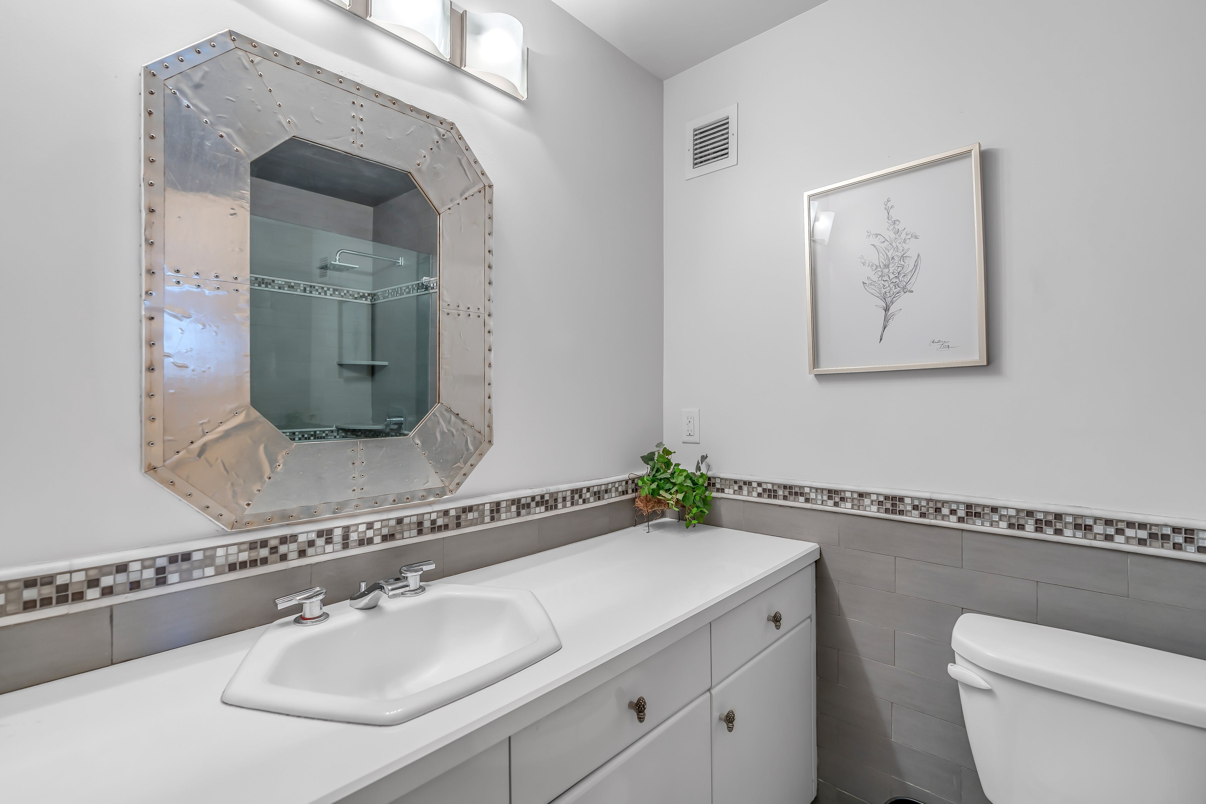 1500 Palisade Avenue Unit# 19B