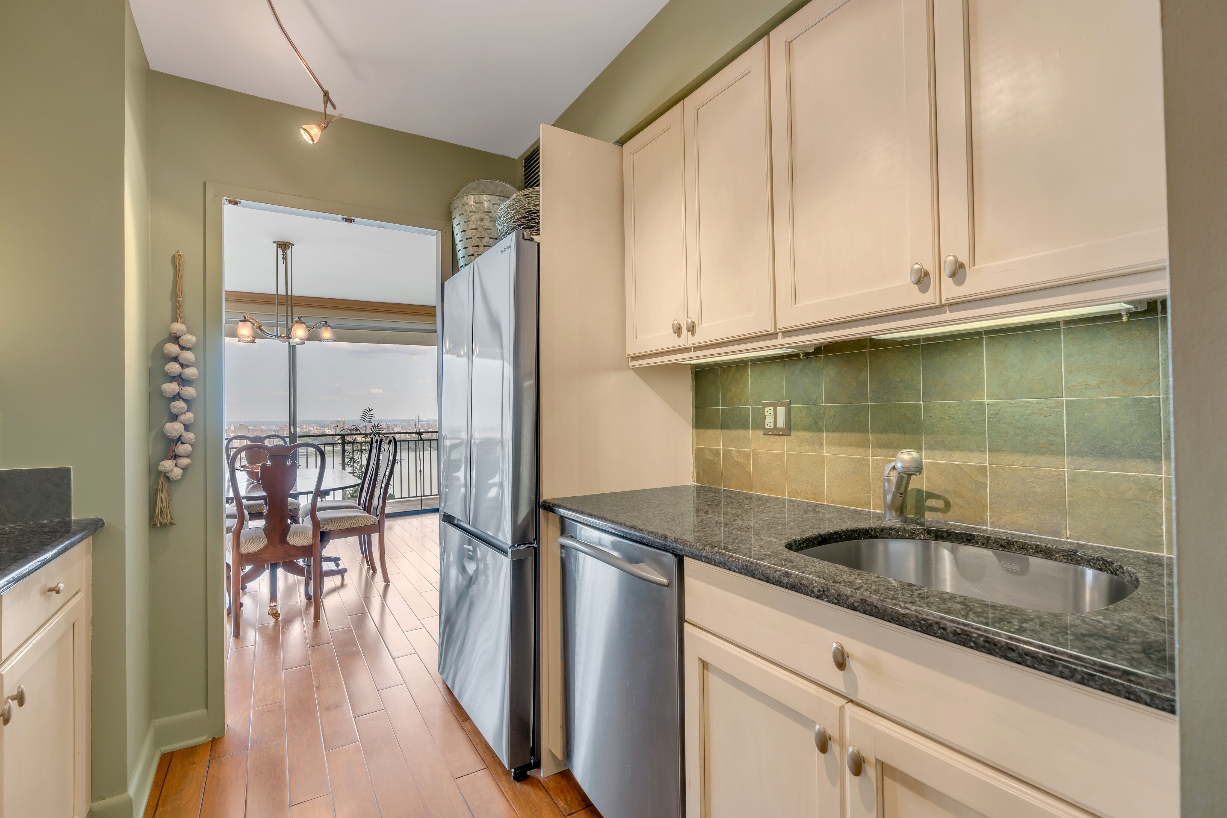 1500 Palisade Avenue Unit# 19B