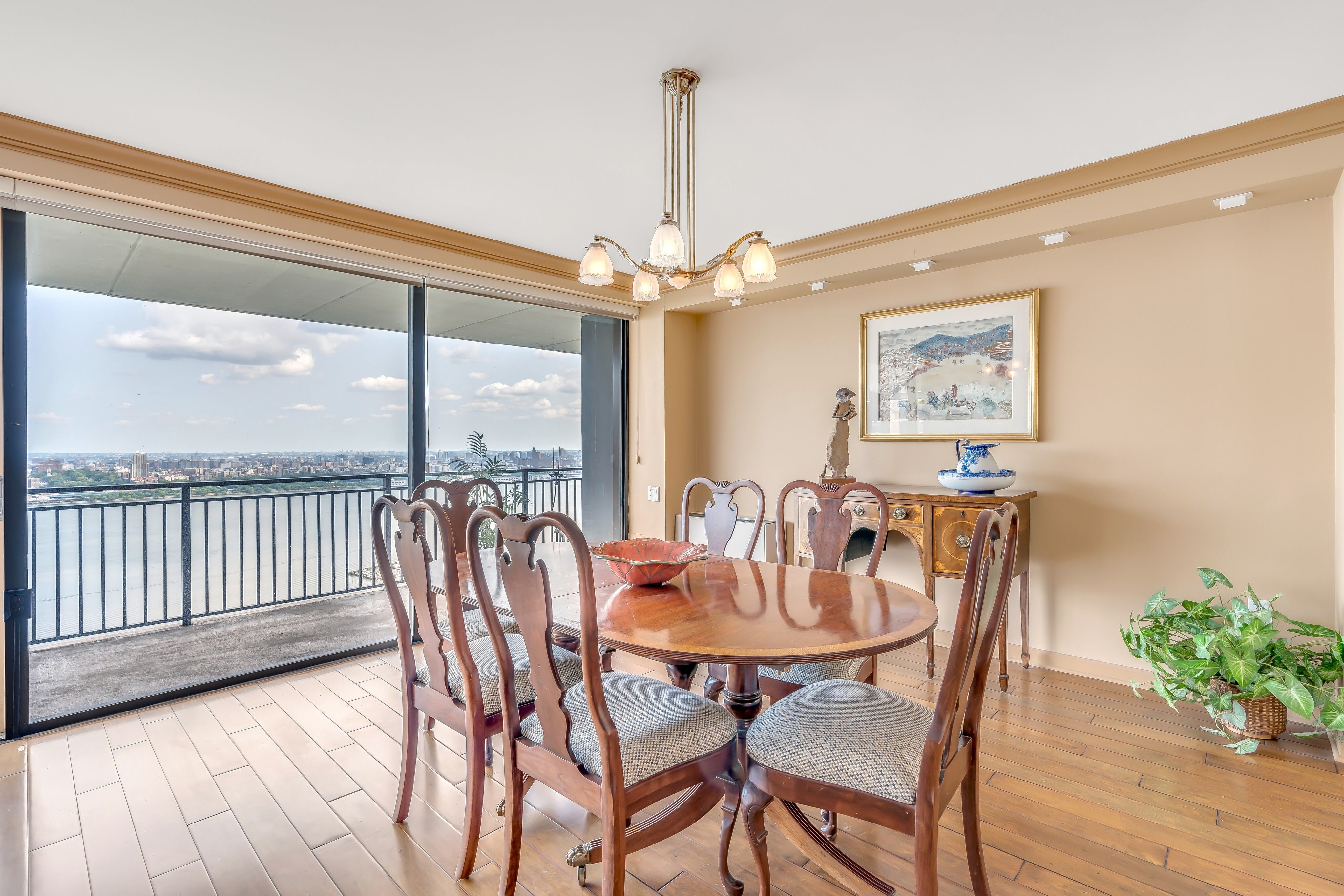 1500 Palisade Avenue Unit# 19B