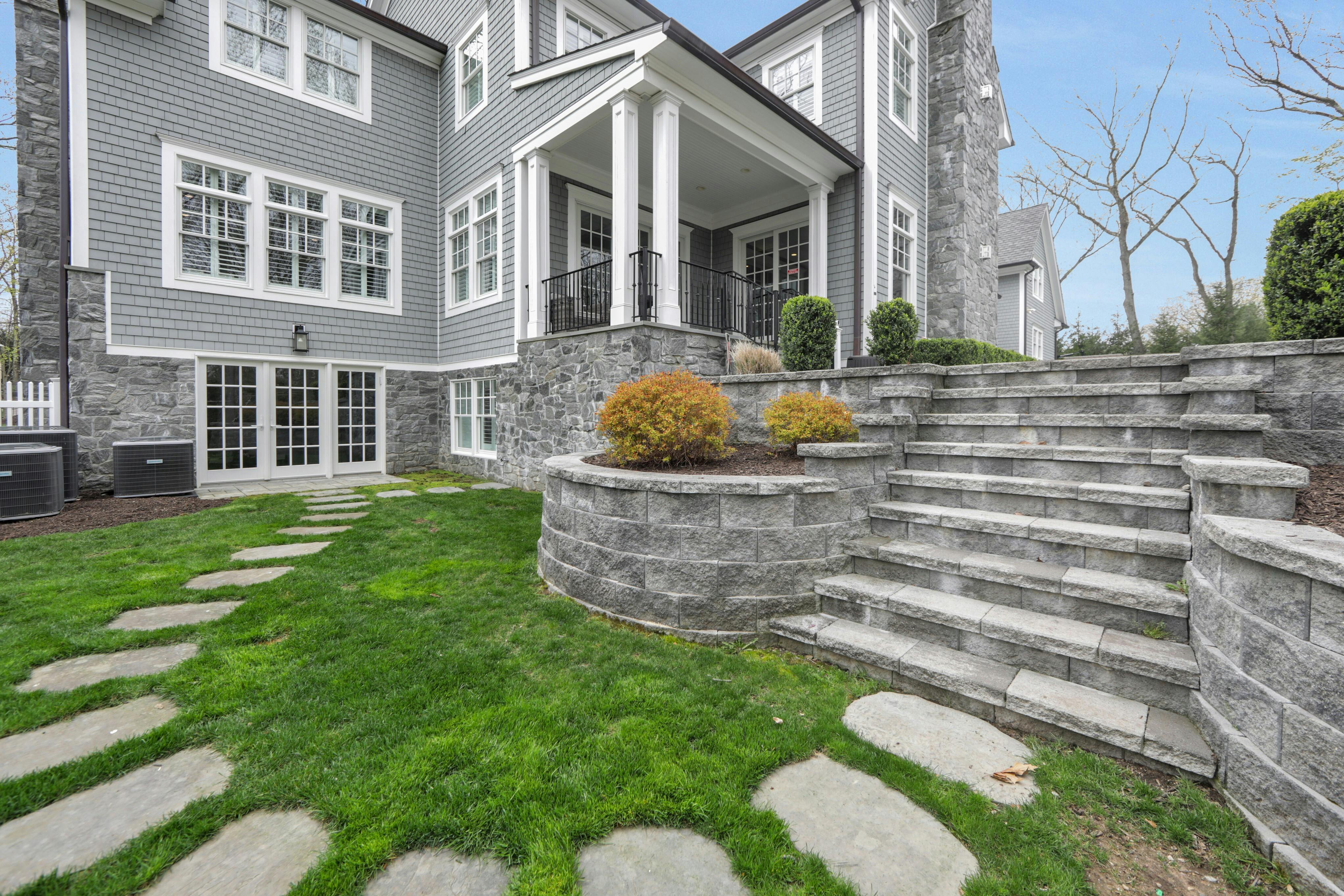 845 Scioto Drive 