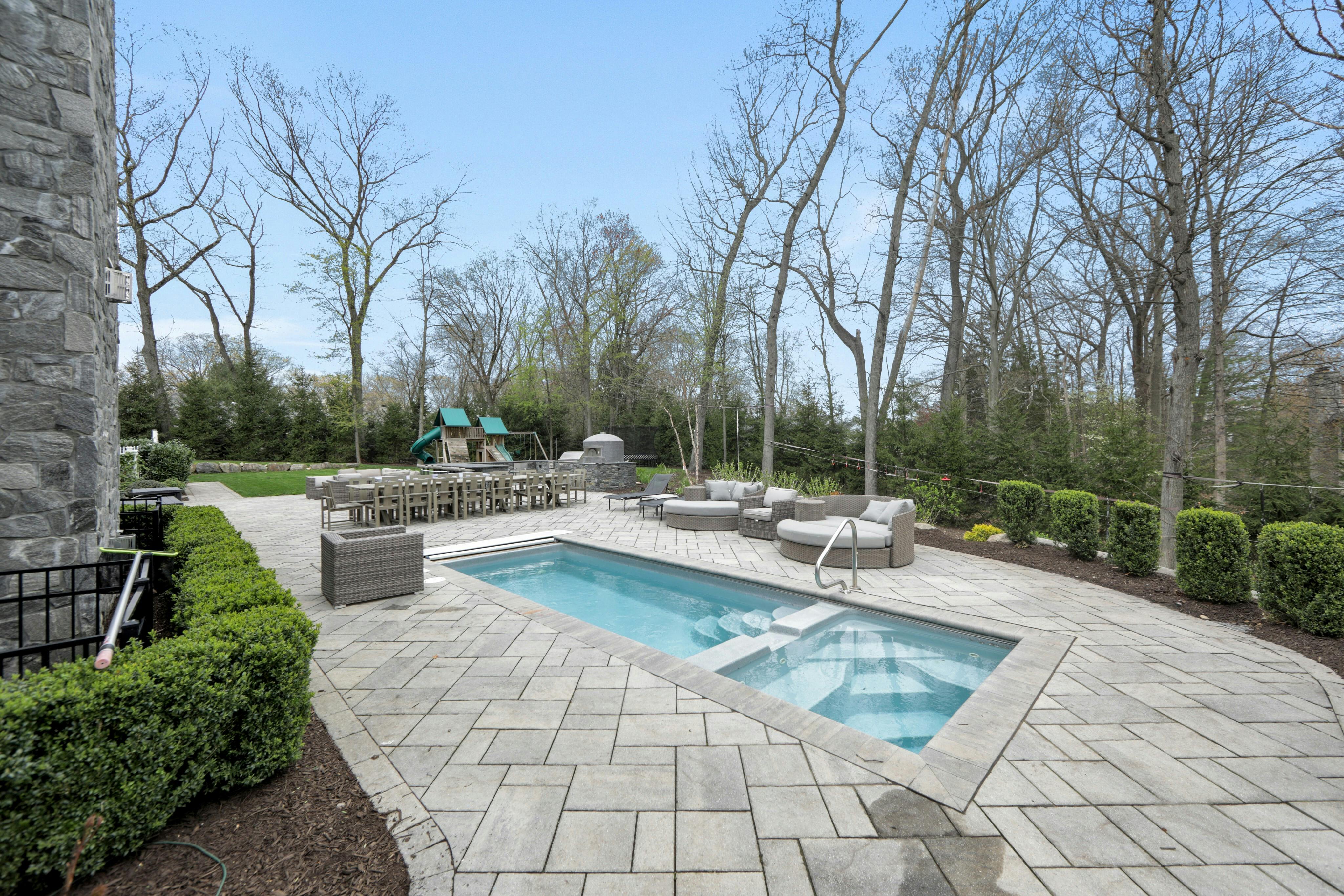 845 Scioto Drive 