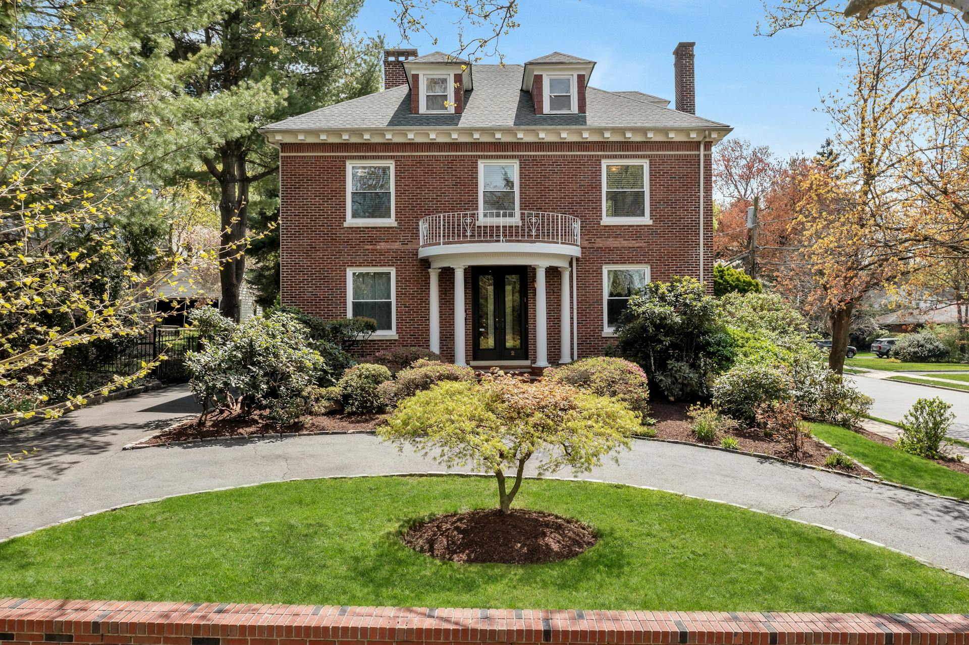 2 Sisson Terrace