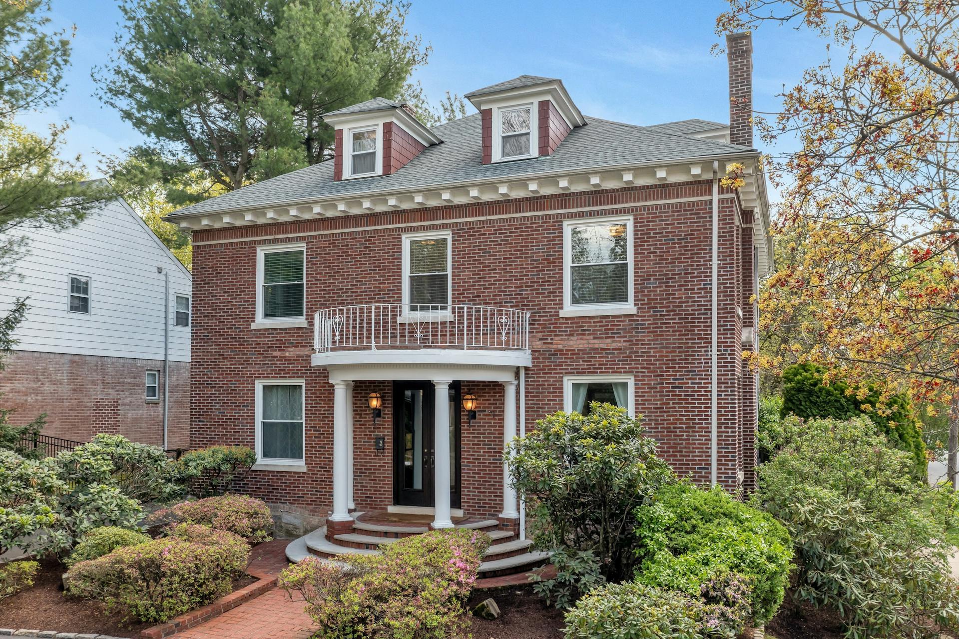 2 Sisson Terrace