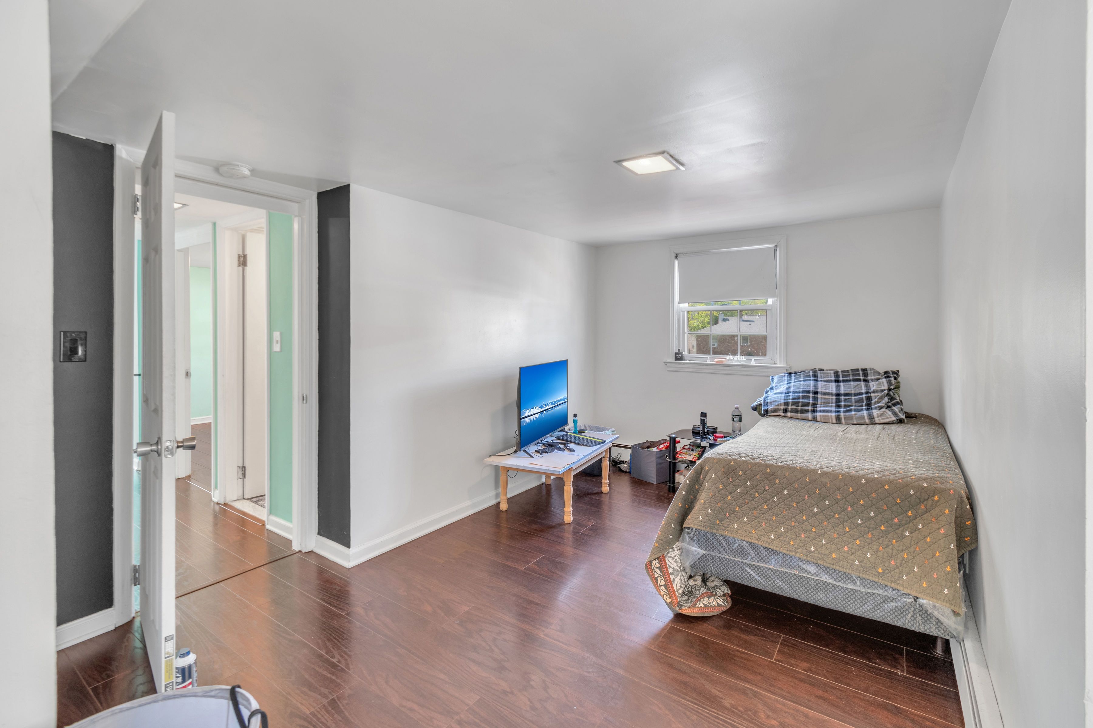 700 Greenbrook Road 