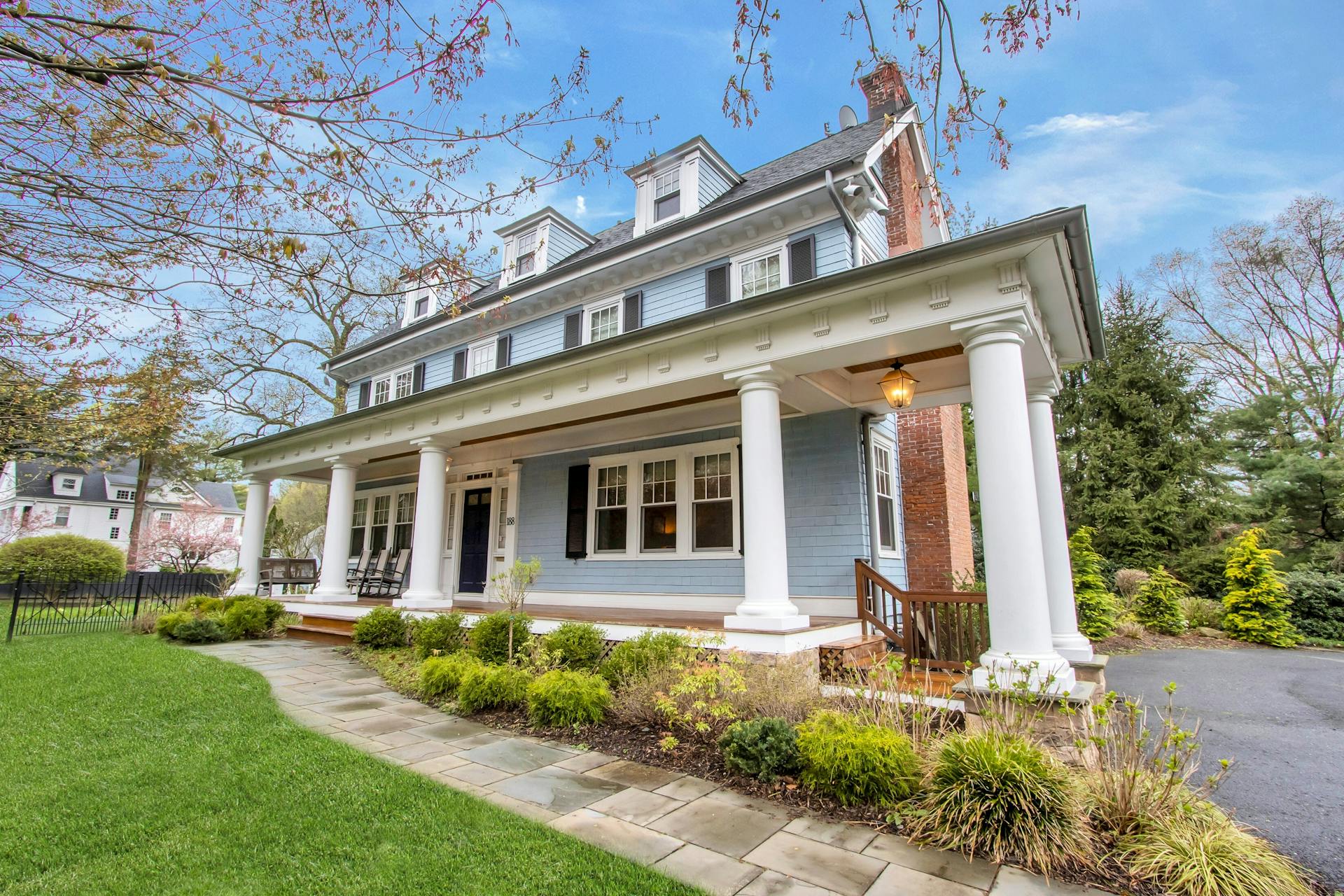 188 Lydecker Street