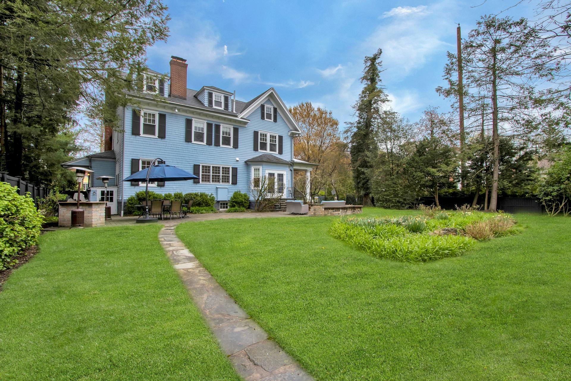 188 Lydecker Street