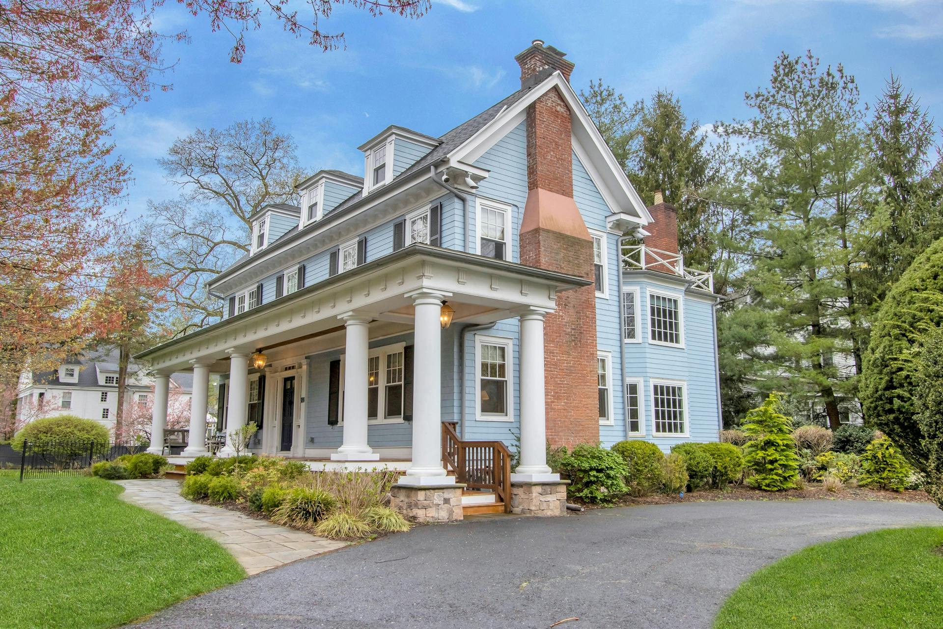 188 Lydecker Street