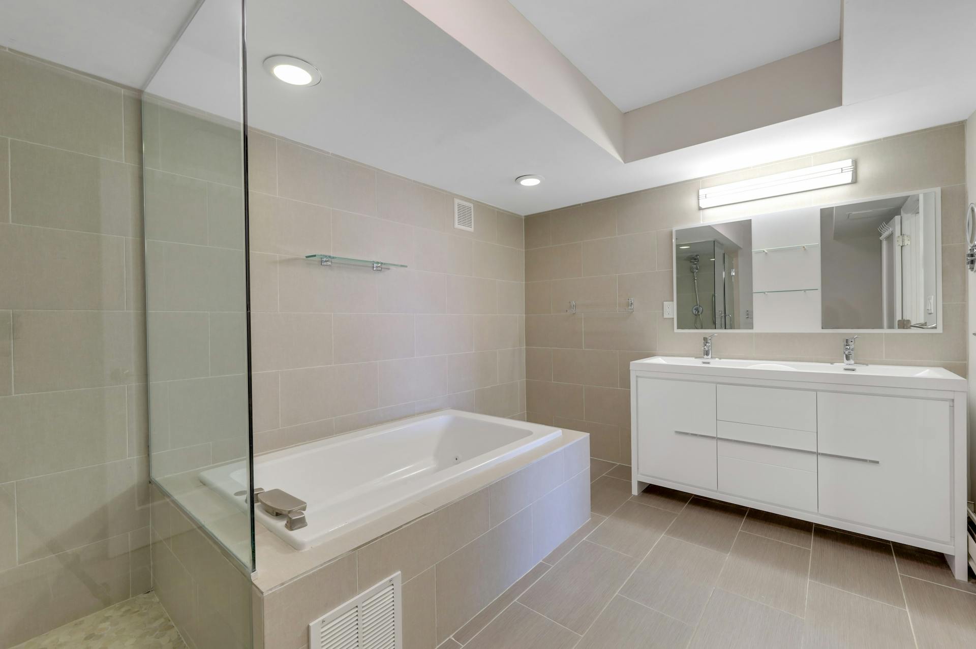 1512 Palisade Avenue Unit# 9D