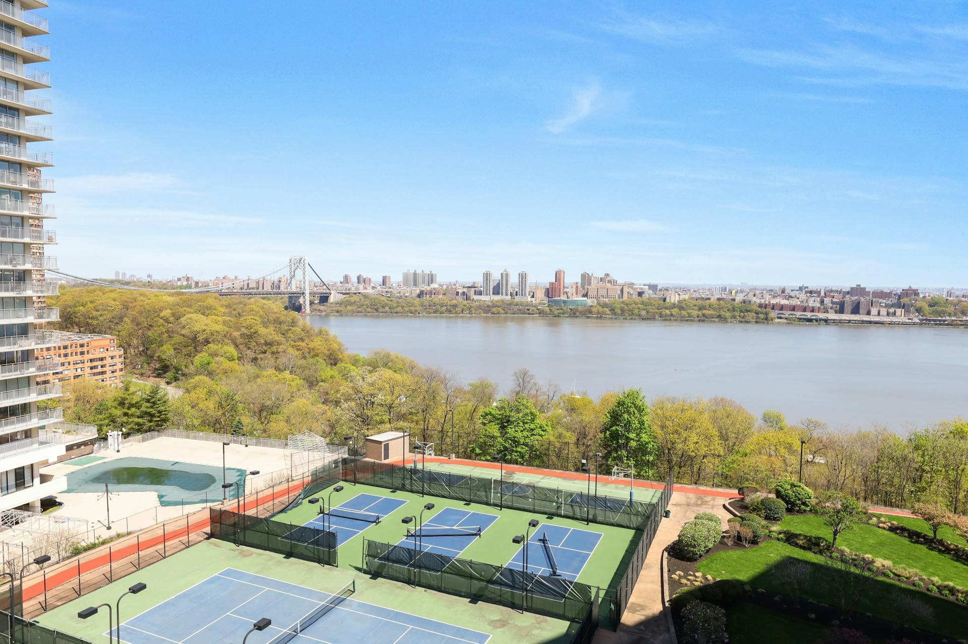 1512 Palisade Avenue Unit# 9D