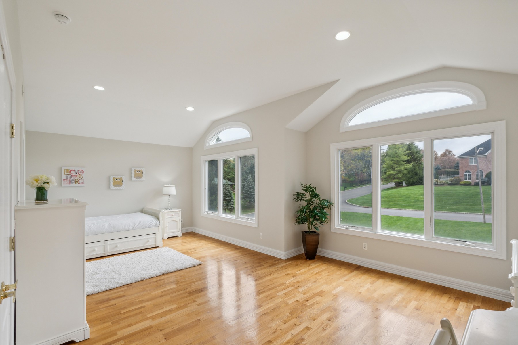 1 Angela Court 