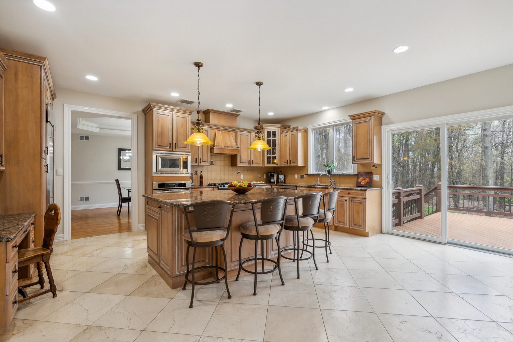 1 Angela Court 
