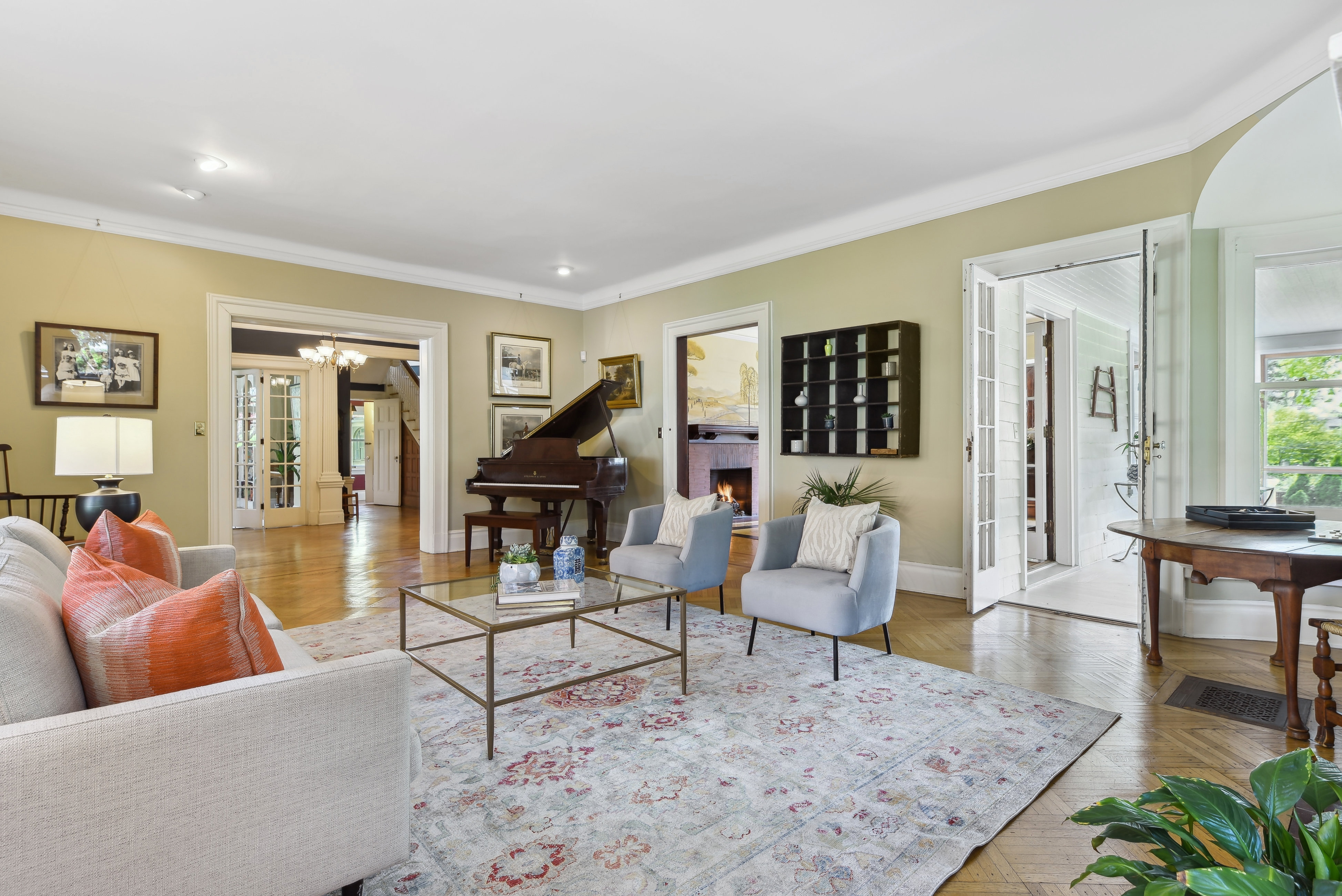 127 South Mountain Avenue 