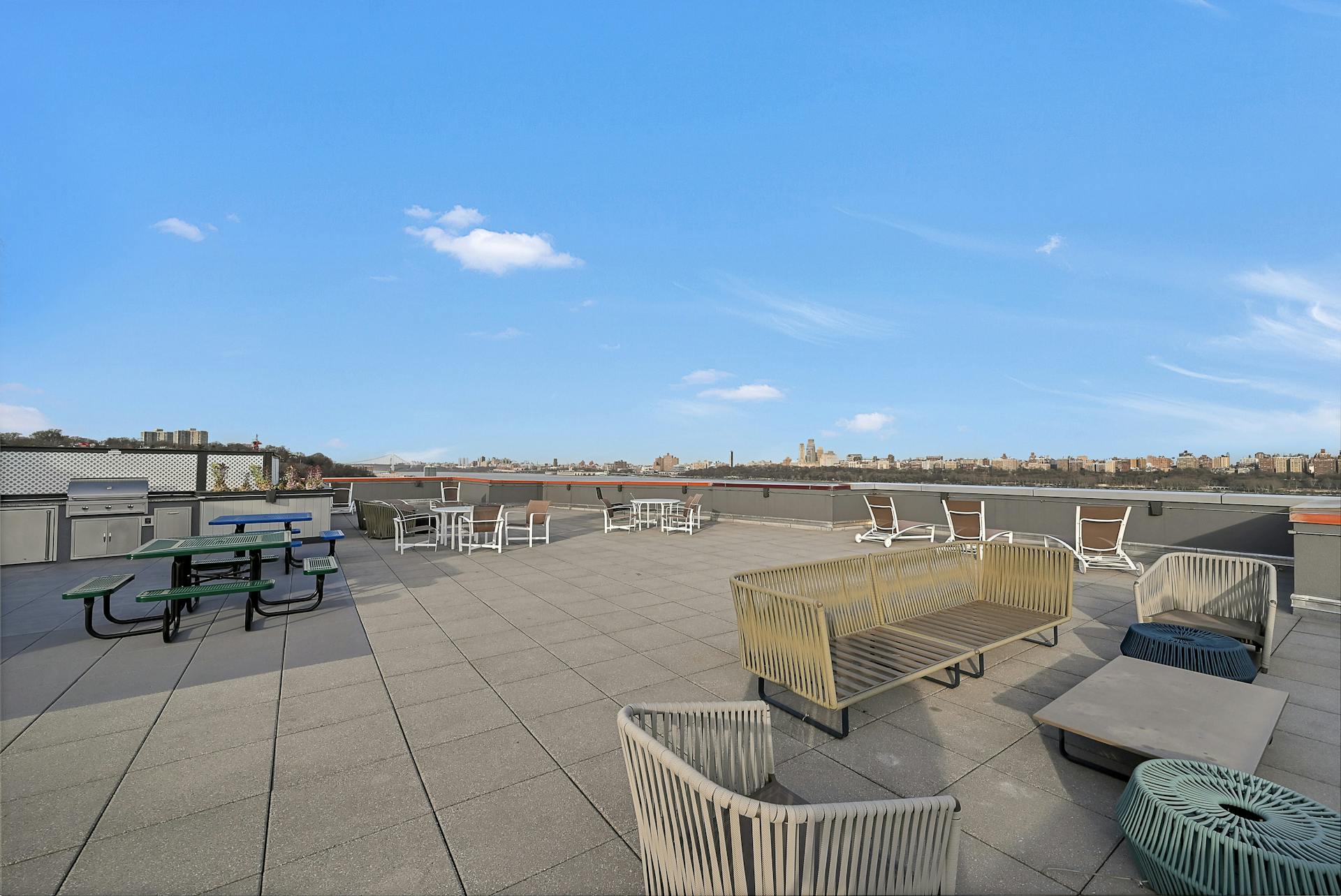 312 Hudson Park 